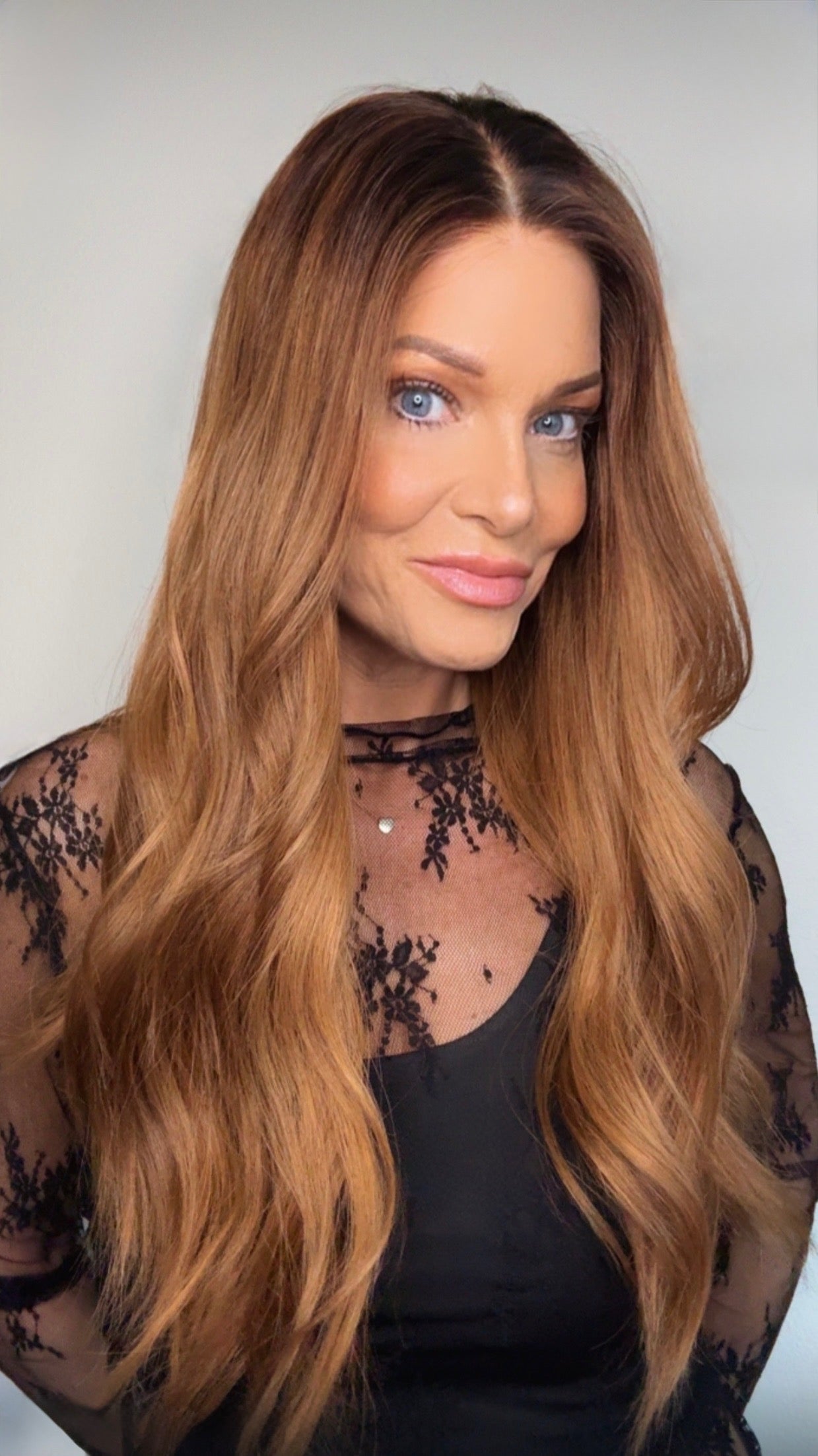 Cecelia 24" | Human Hair | Light Density | S