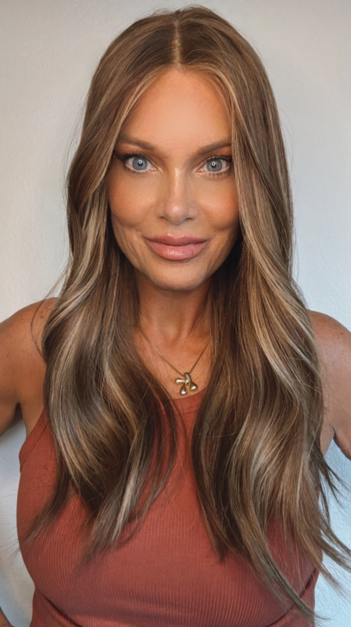 Bobbi 21" | Human Hair | Light Density | Preorder