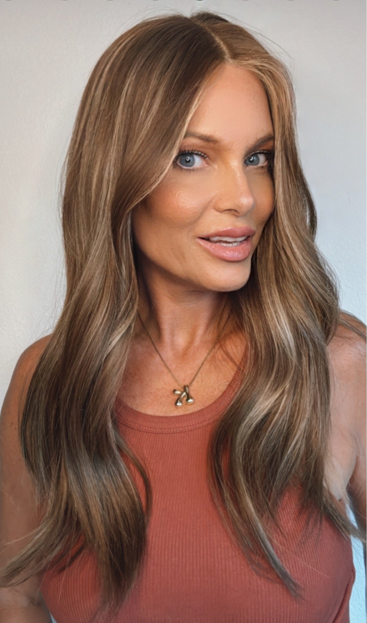 Bobbi 21" | Human Hair | Light Density | Preorder