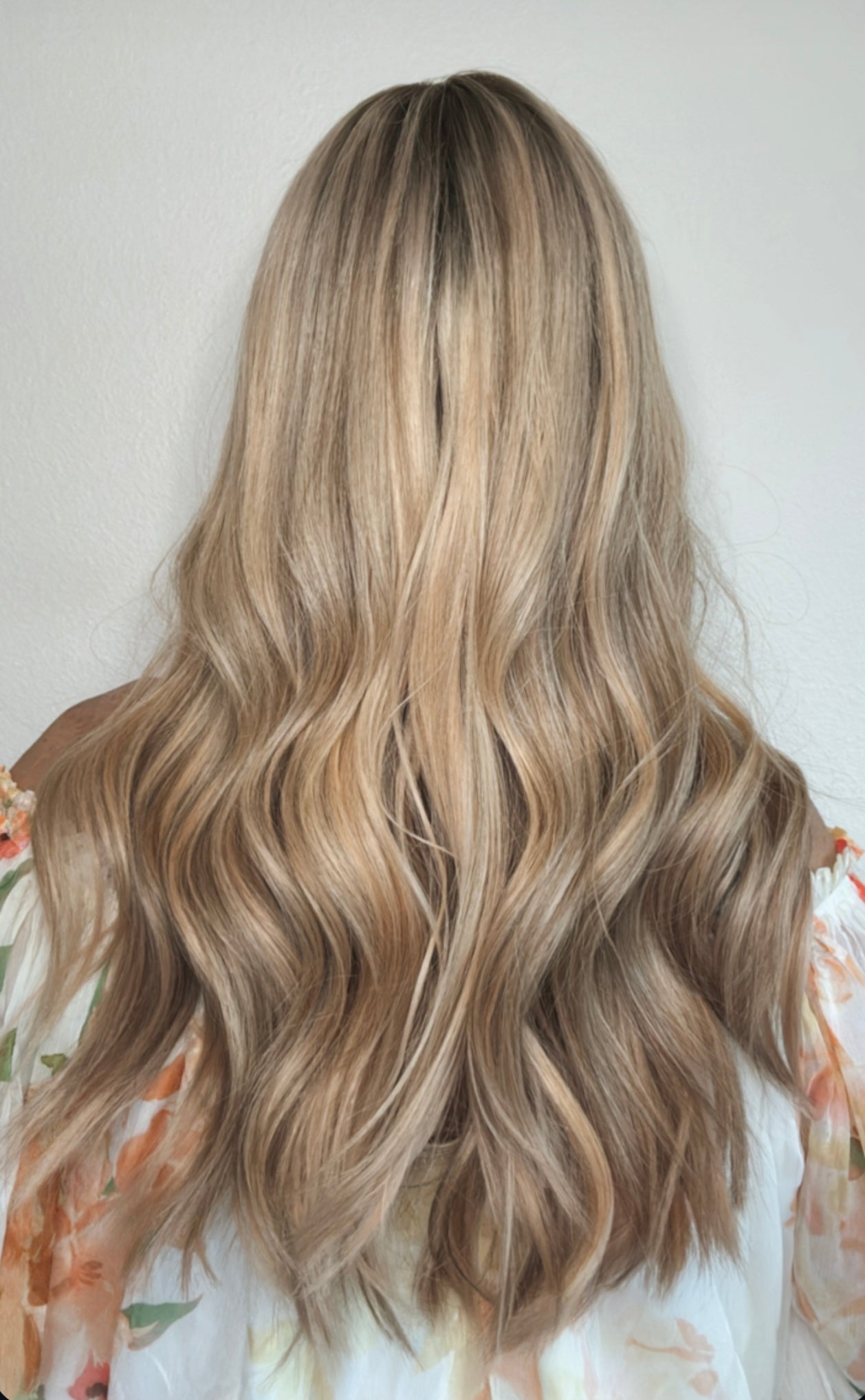Gabby 23" | Human Hair | Light Density | S