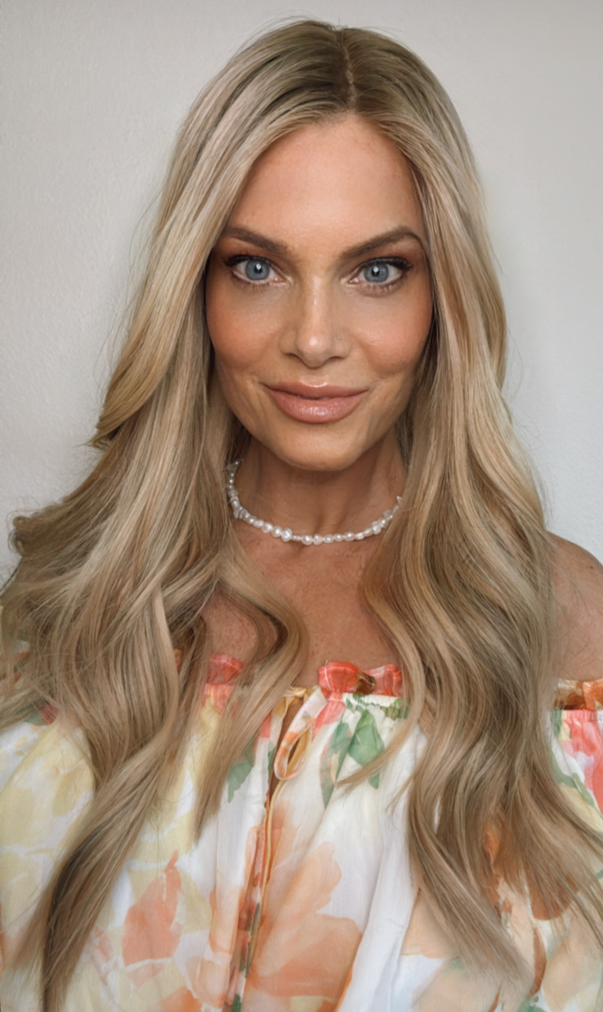 Gabby 23" | Human Hair | Light Density | S