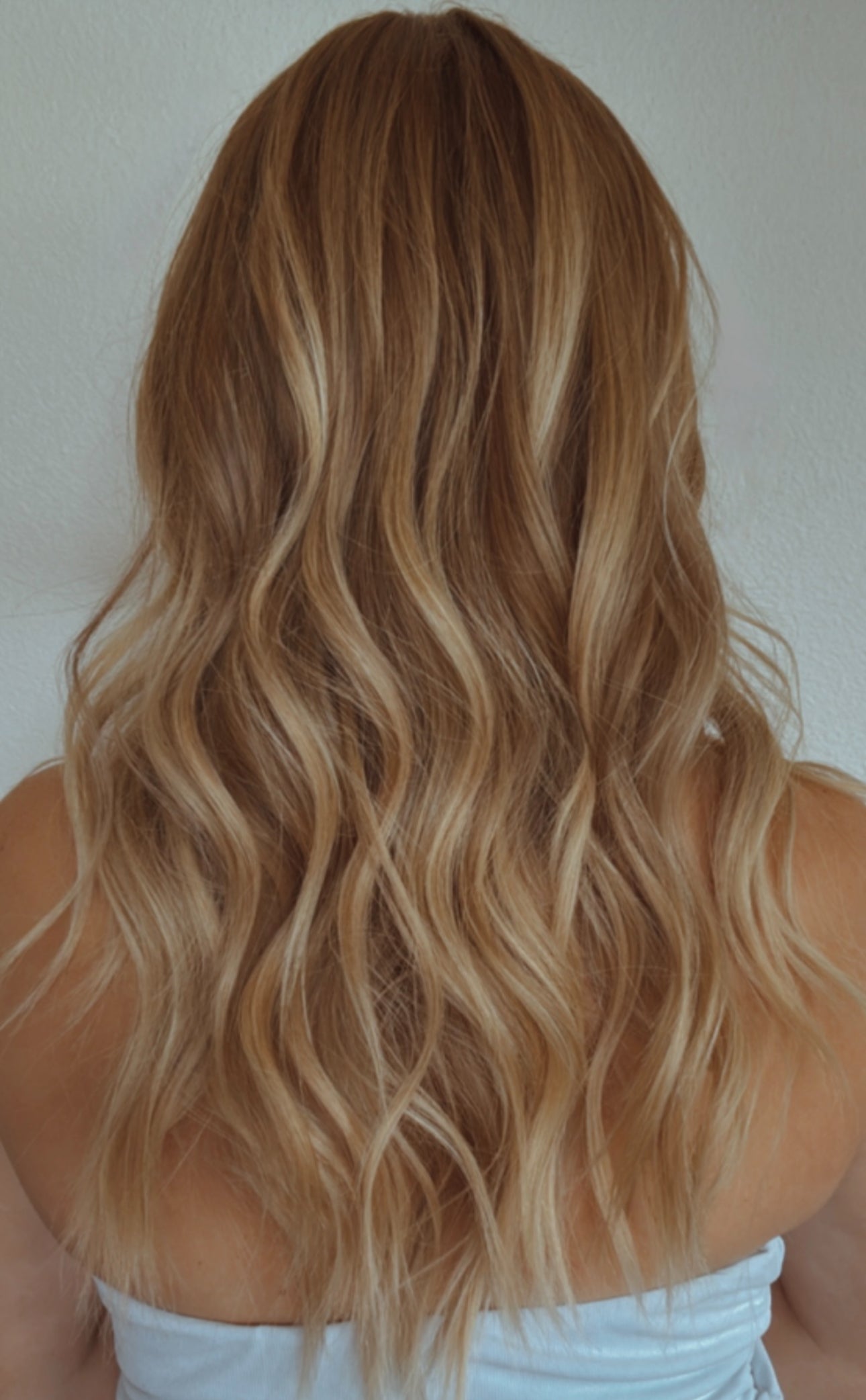Molly 22" | Human Hair | Light Density | M