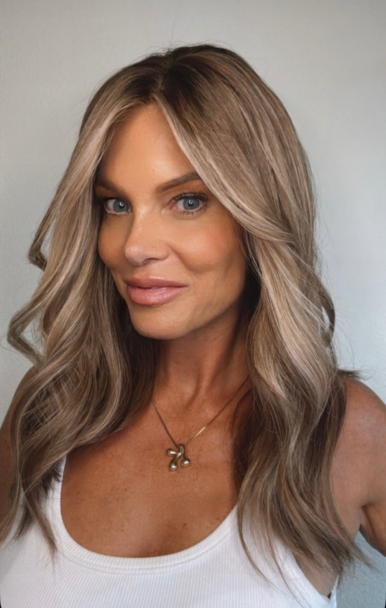 Lennon 19" | Human Hair | All-Hand-Tied | Preorder