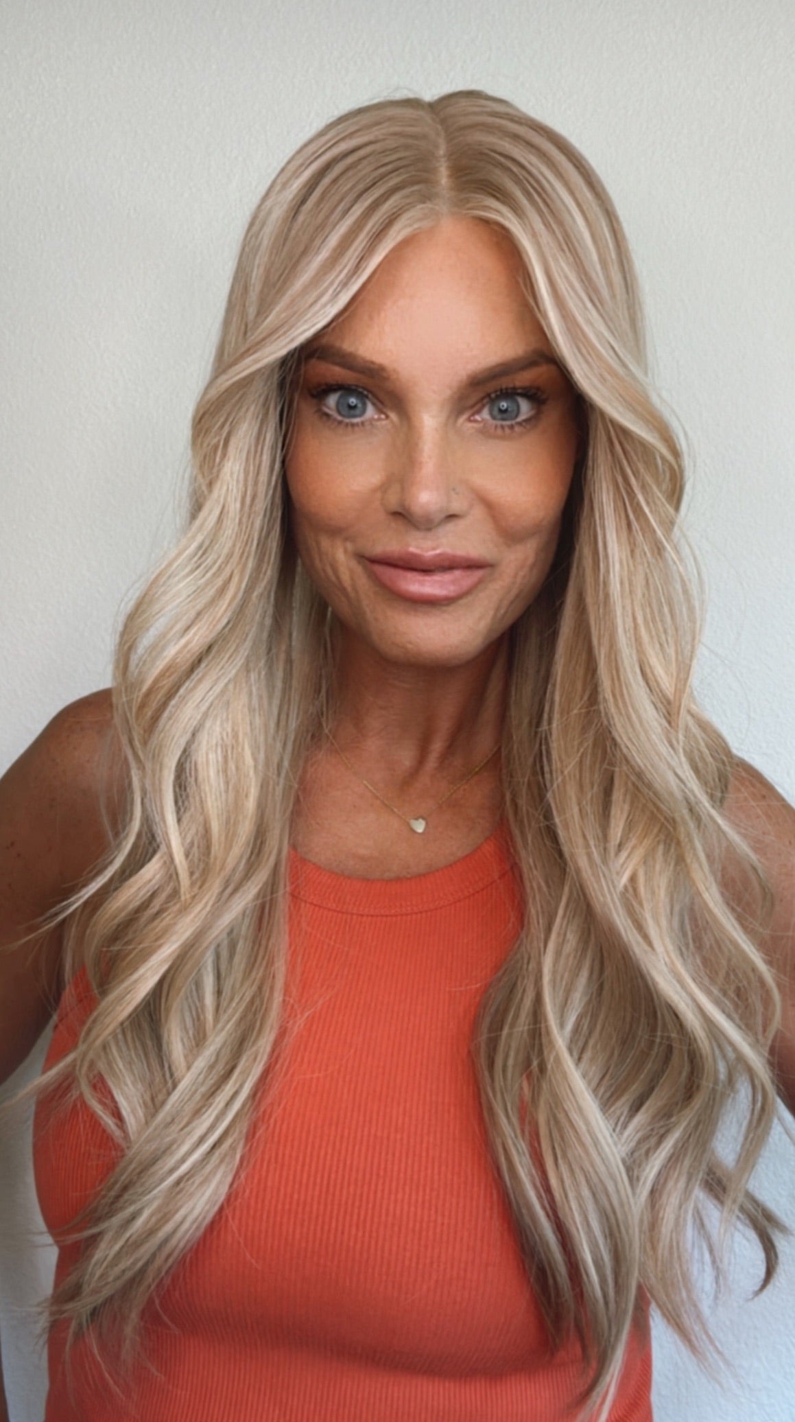 Tabi 24" | Human Hair | Light Density | M