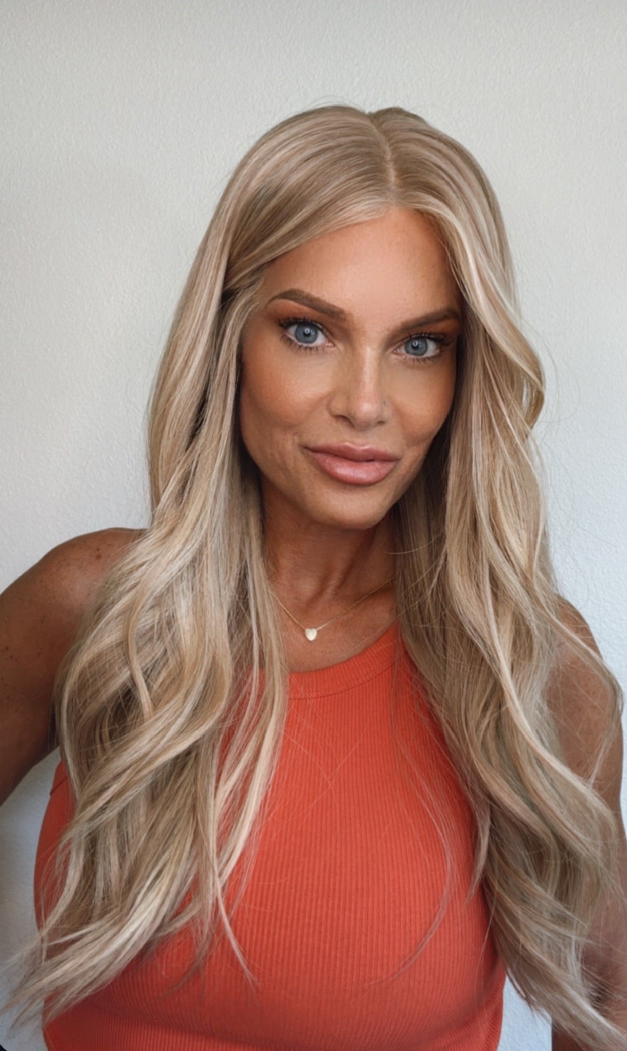 Tabi 24" | Human Hair | Light Density | M