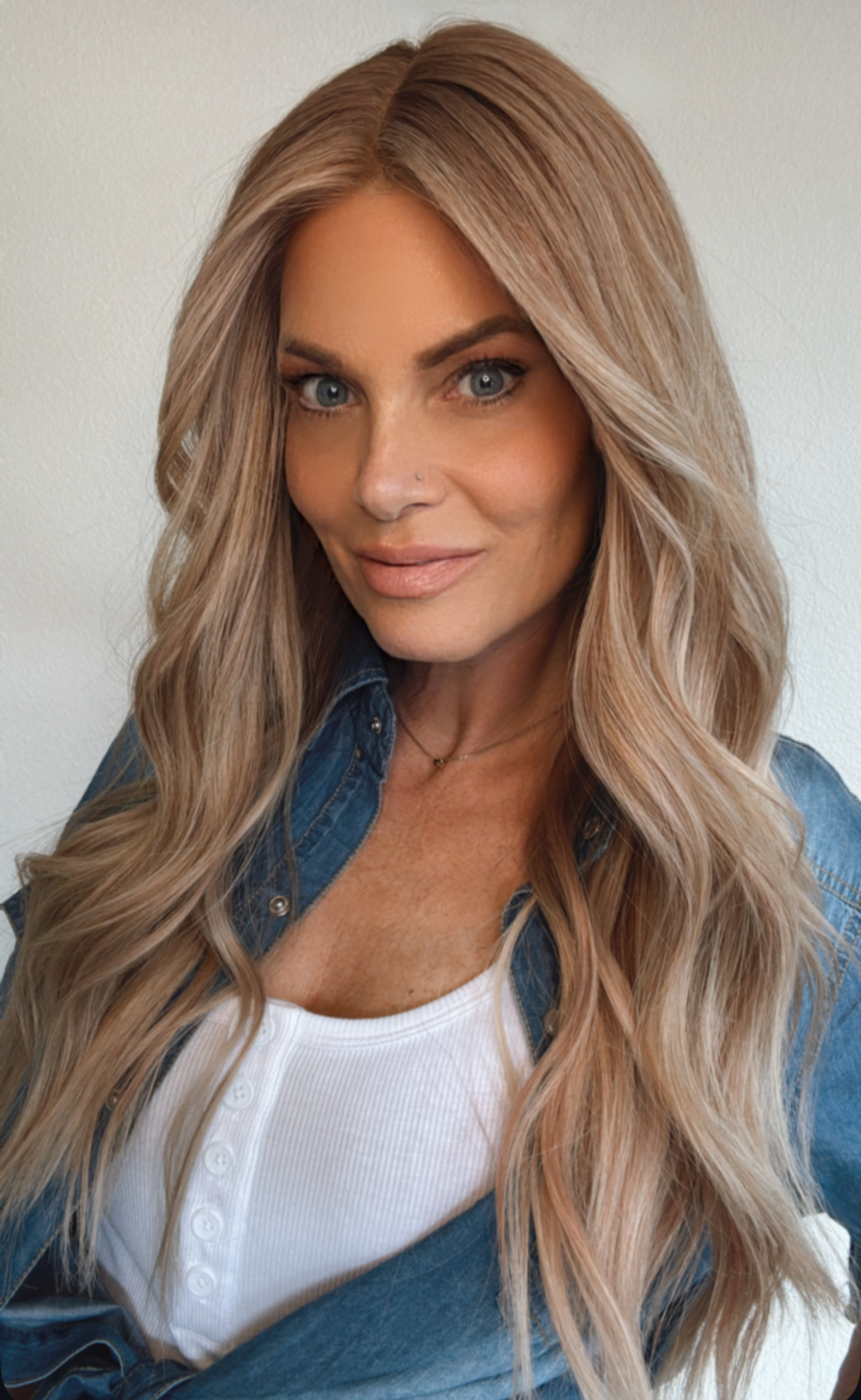 Zoe 24" | Human Hair | Light Density | M