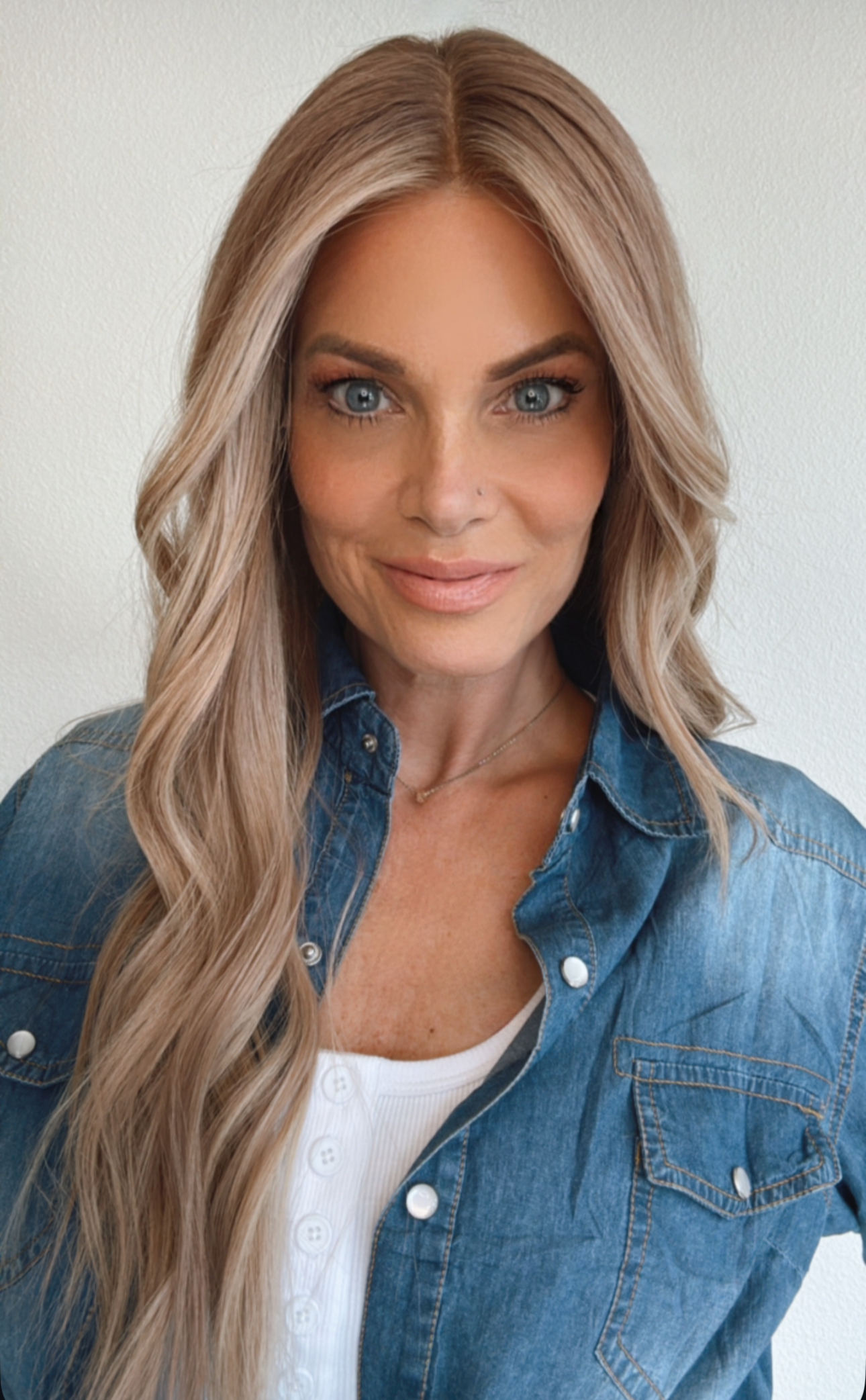 Zoe 24" | Human Hair | Light Density | M