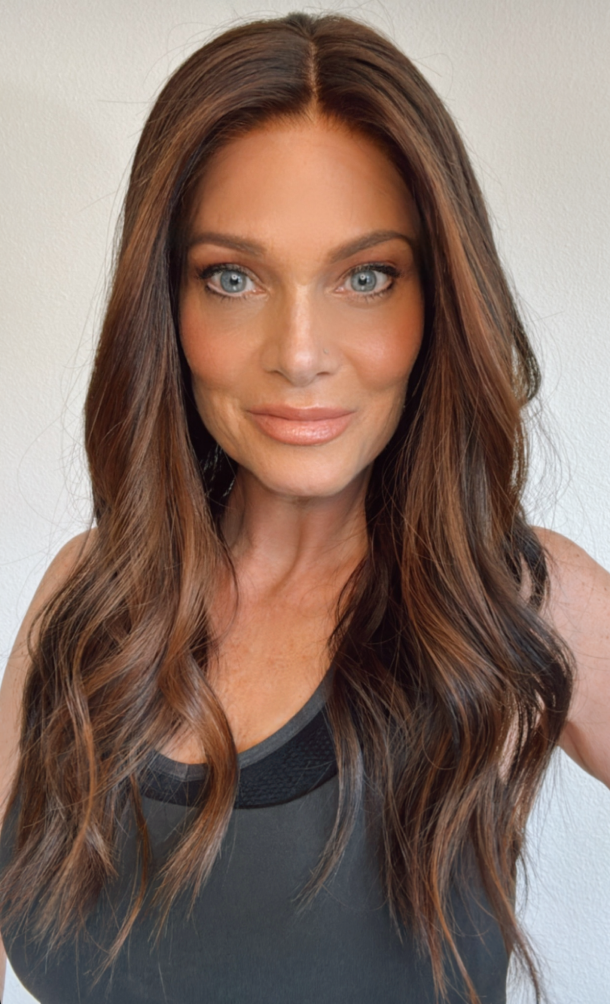 Bianca 20" | Human Hair | Light Density | M