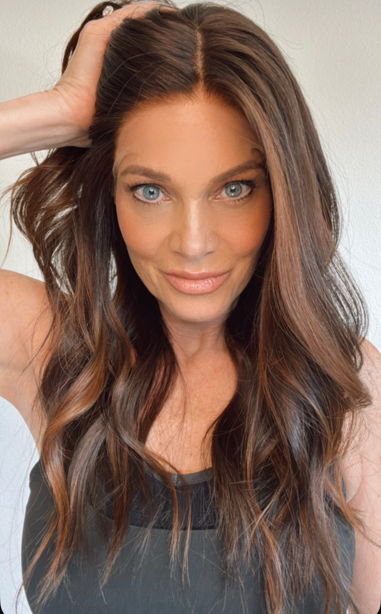 Bianca 20" | Human Hair | Light Density | M