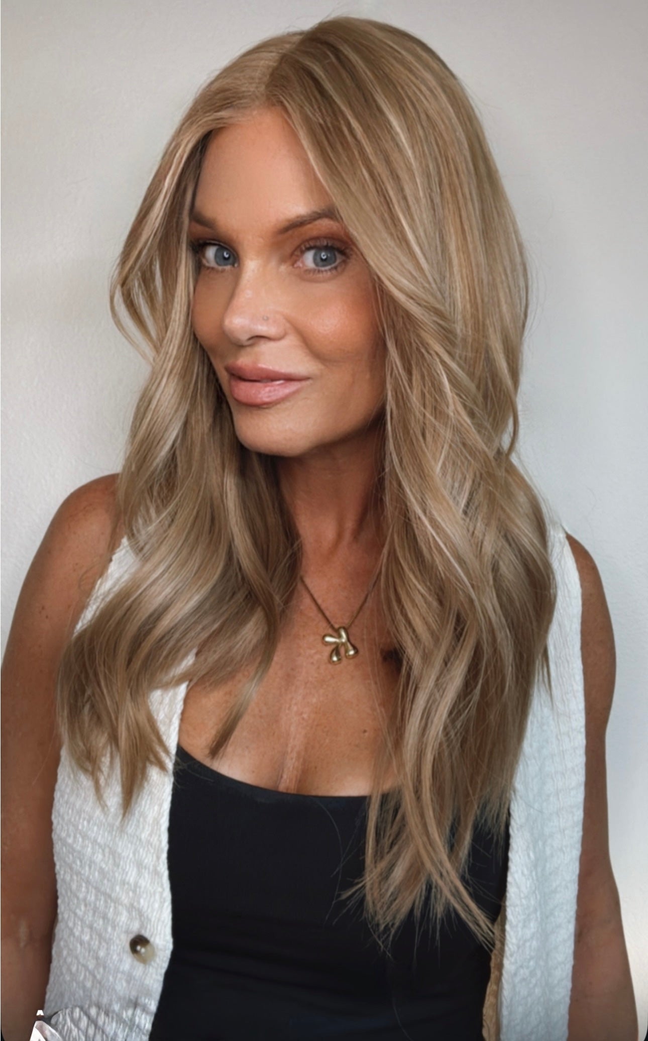 Cassie 20" | Human Hair | Light Density | S