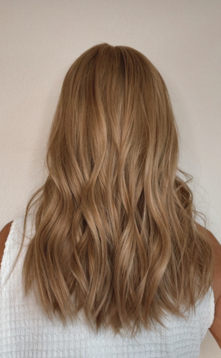 Cassie 20" | Human Hair | Light Density | S