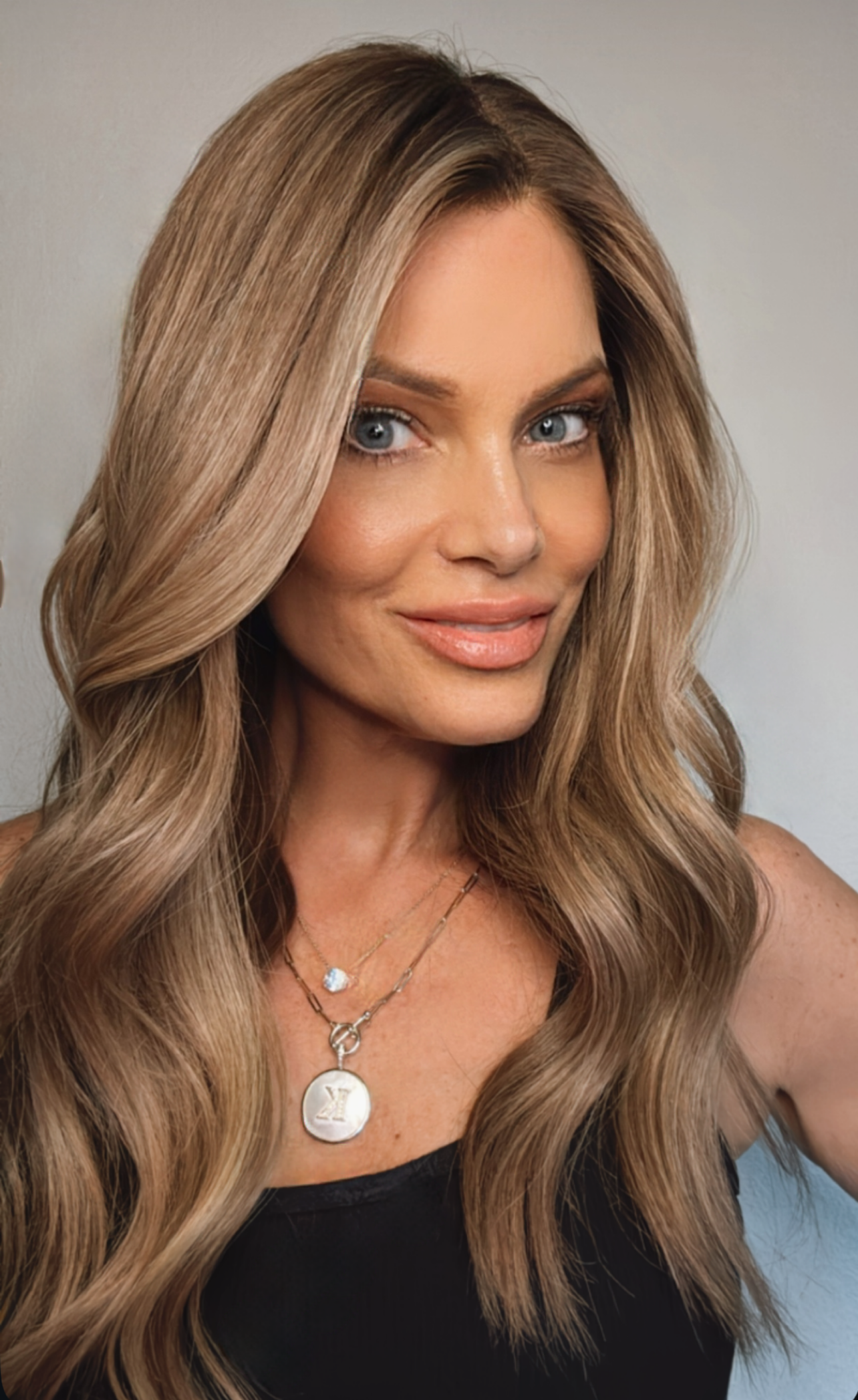 Colby 21" | Human Hair | Light Density | Preorder