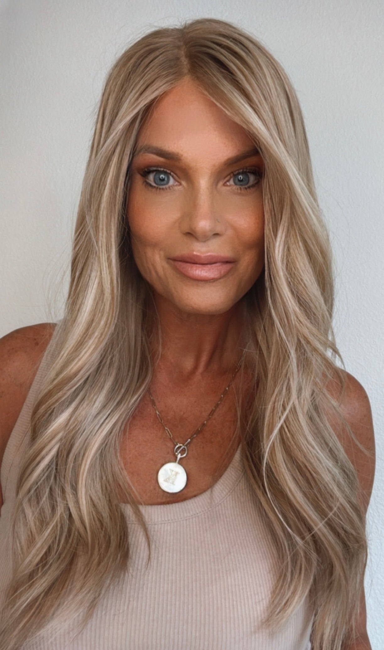 Desi 22" | Human Hair | All-Hand-Tied | S
