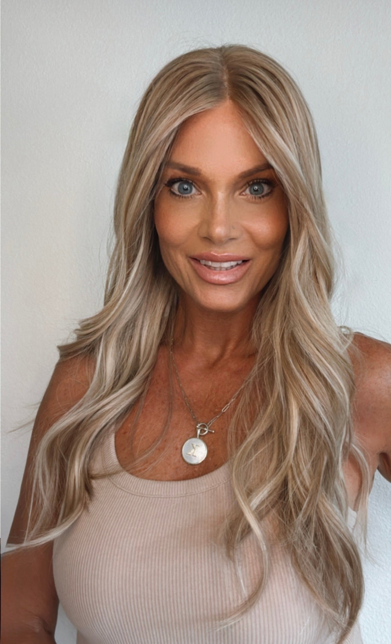 Desi 22" | Human Hair | All-Hand-Tied | S