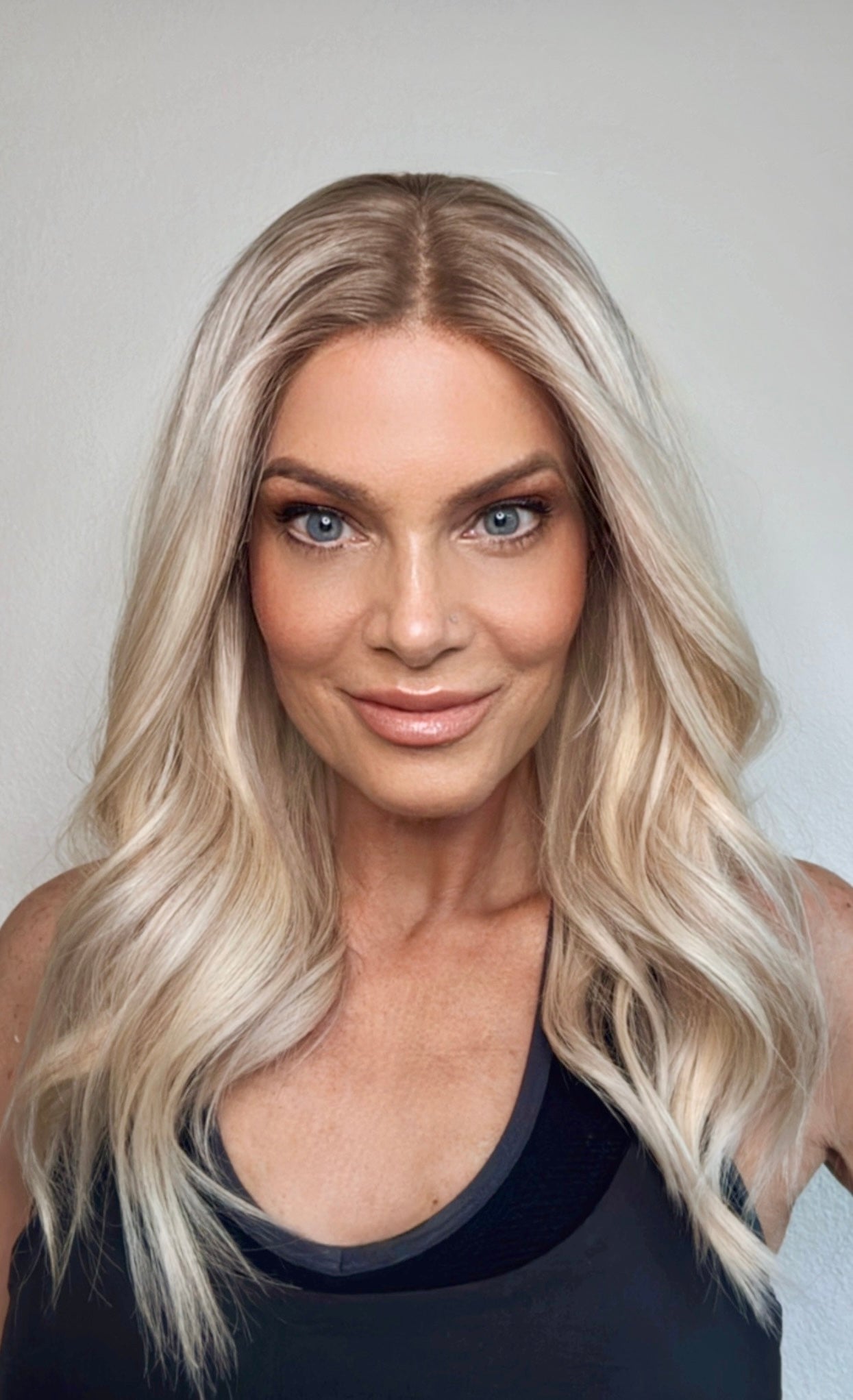 Jesse 16" | Human Hair | All-Hand-Tied | L