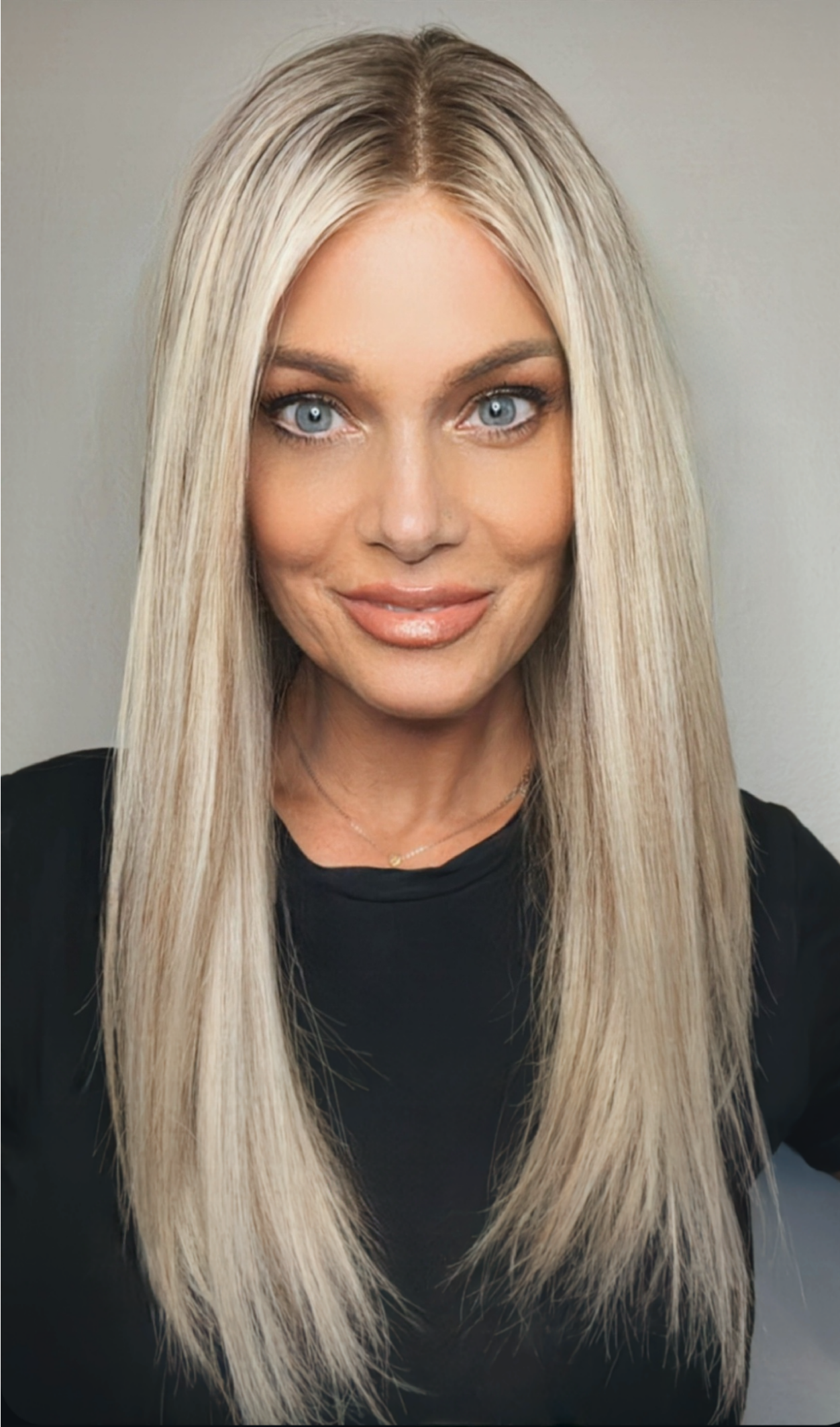 Willow 19"| Human Hair | Medium Density | Preorder