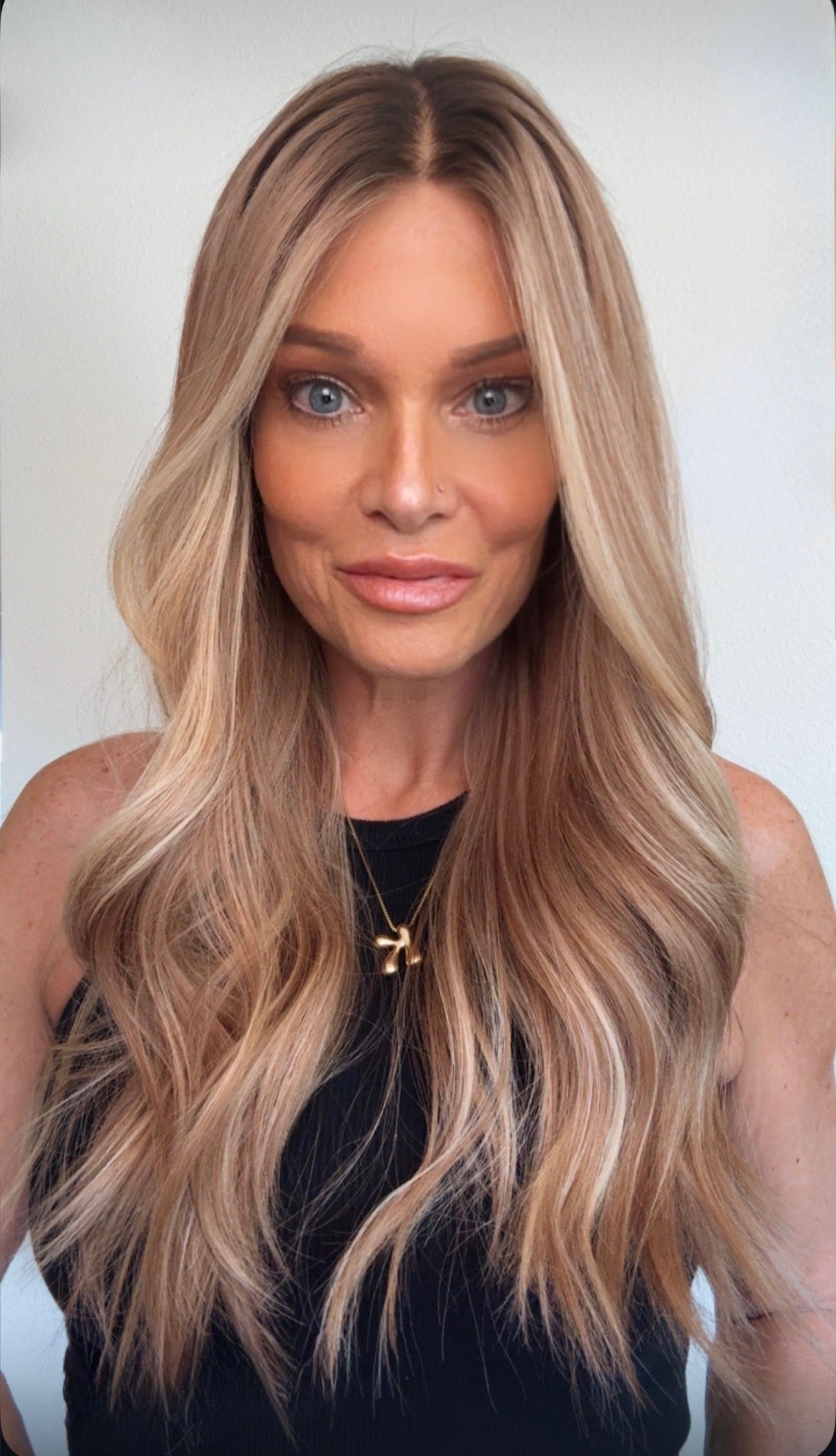 Sunny 24" | EURO | Human Hair | Light Density | PREORDER