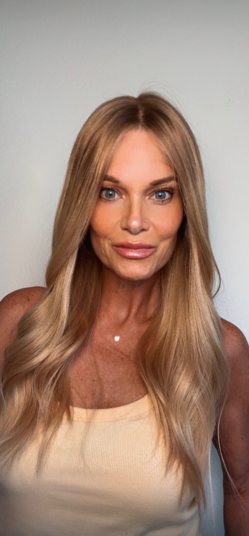 Jaylee 22" EURO | Human Hair | Light Density | M