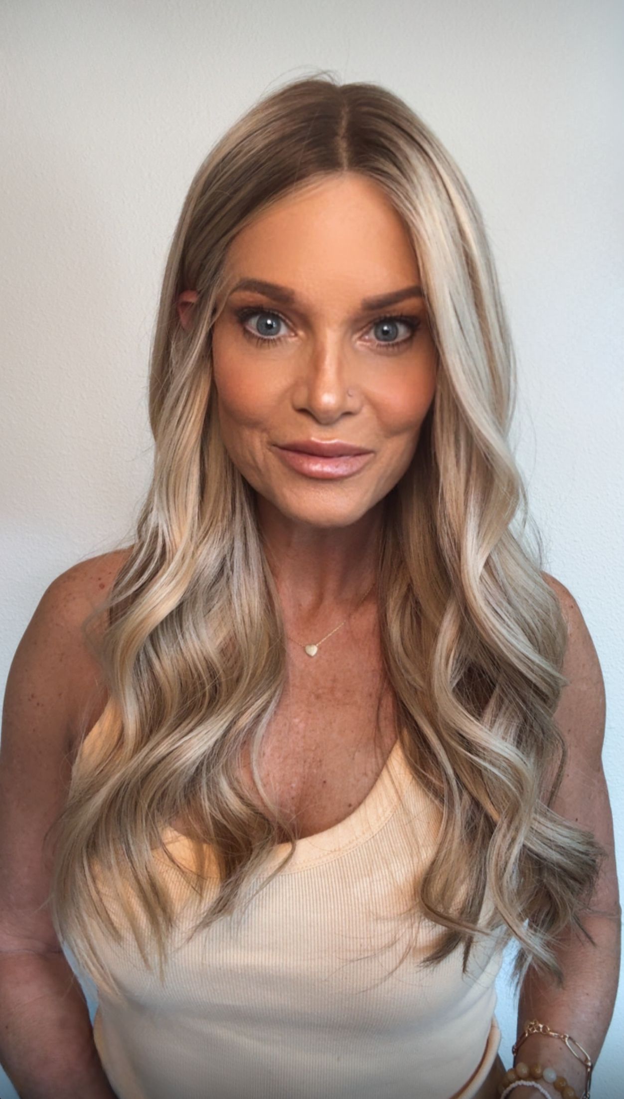 Montana 24" | Human Hair | Light Density | M