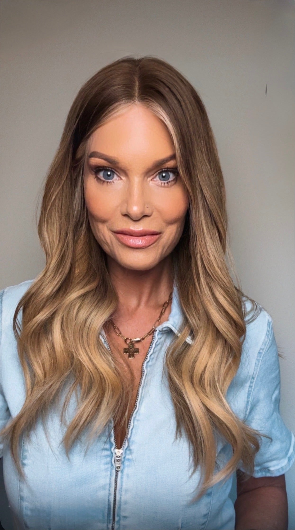 Avery 22" | EURO | Human Hair | Light Density | S | M