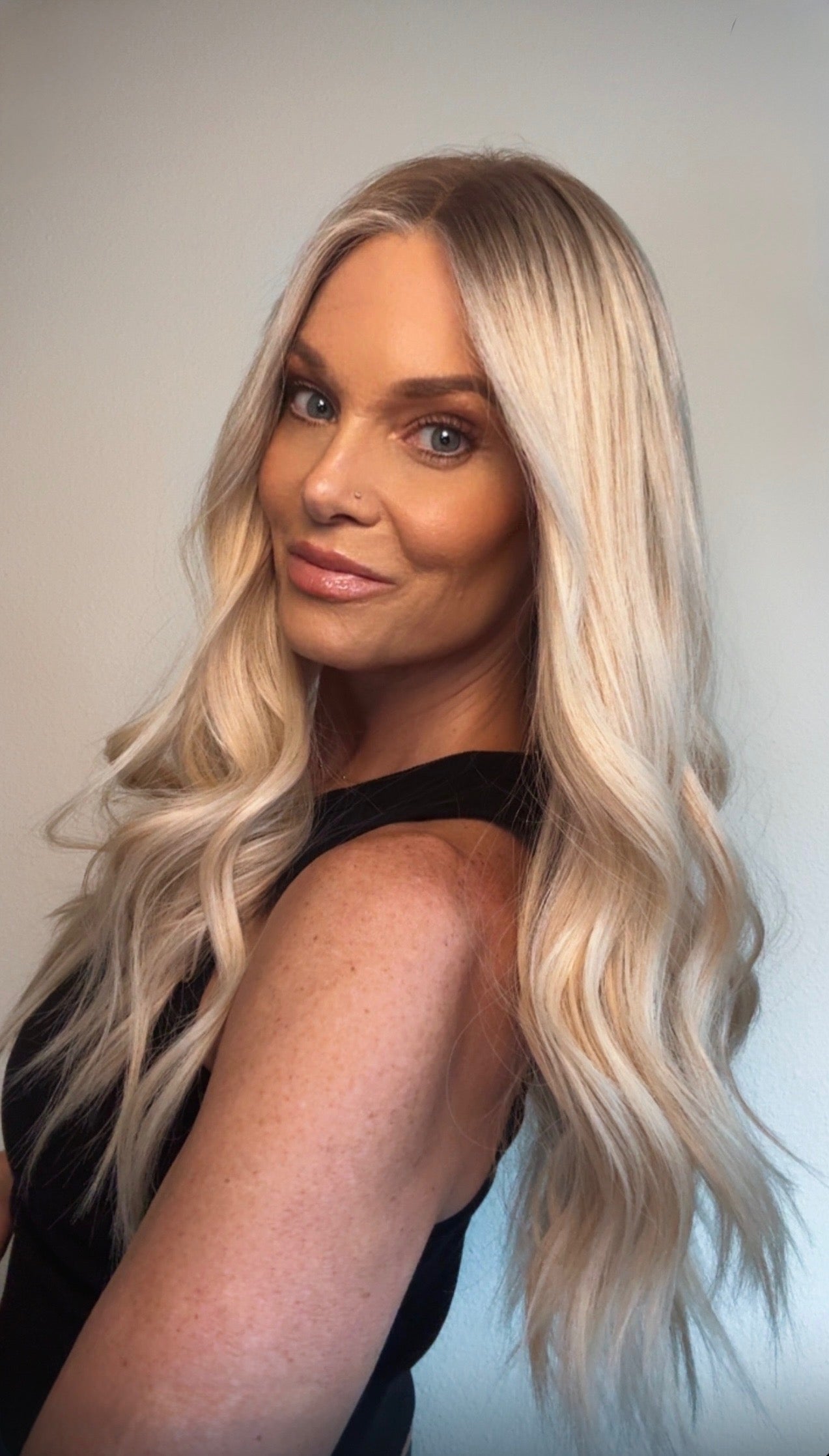 Hadley 24" | EURO | Human Hair | Light Density | MED