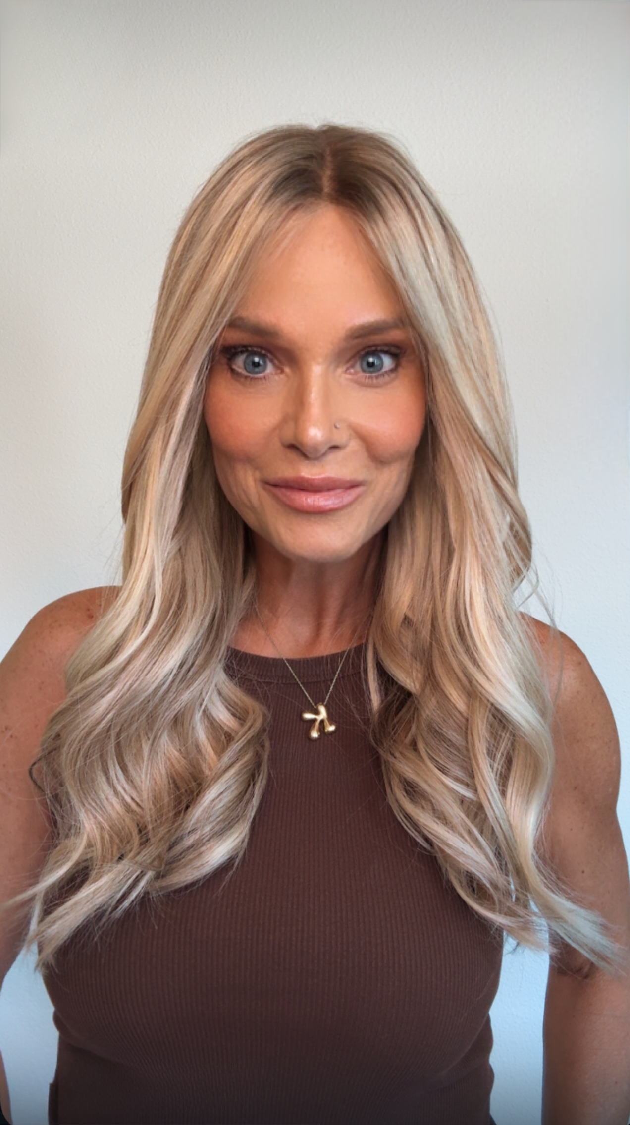Ayla 22" EURO | Human Hair | Light Density | M