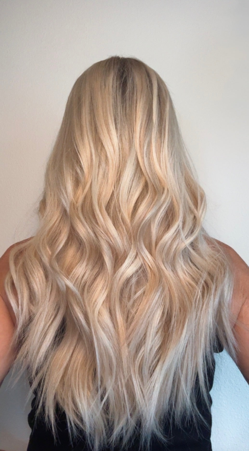 Hadley 24" | EURO | Human Hair | Light Density | MED