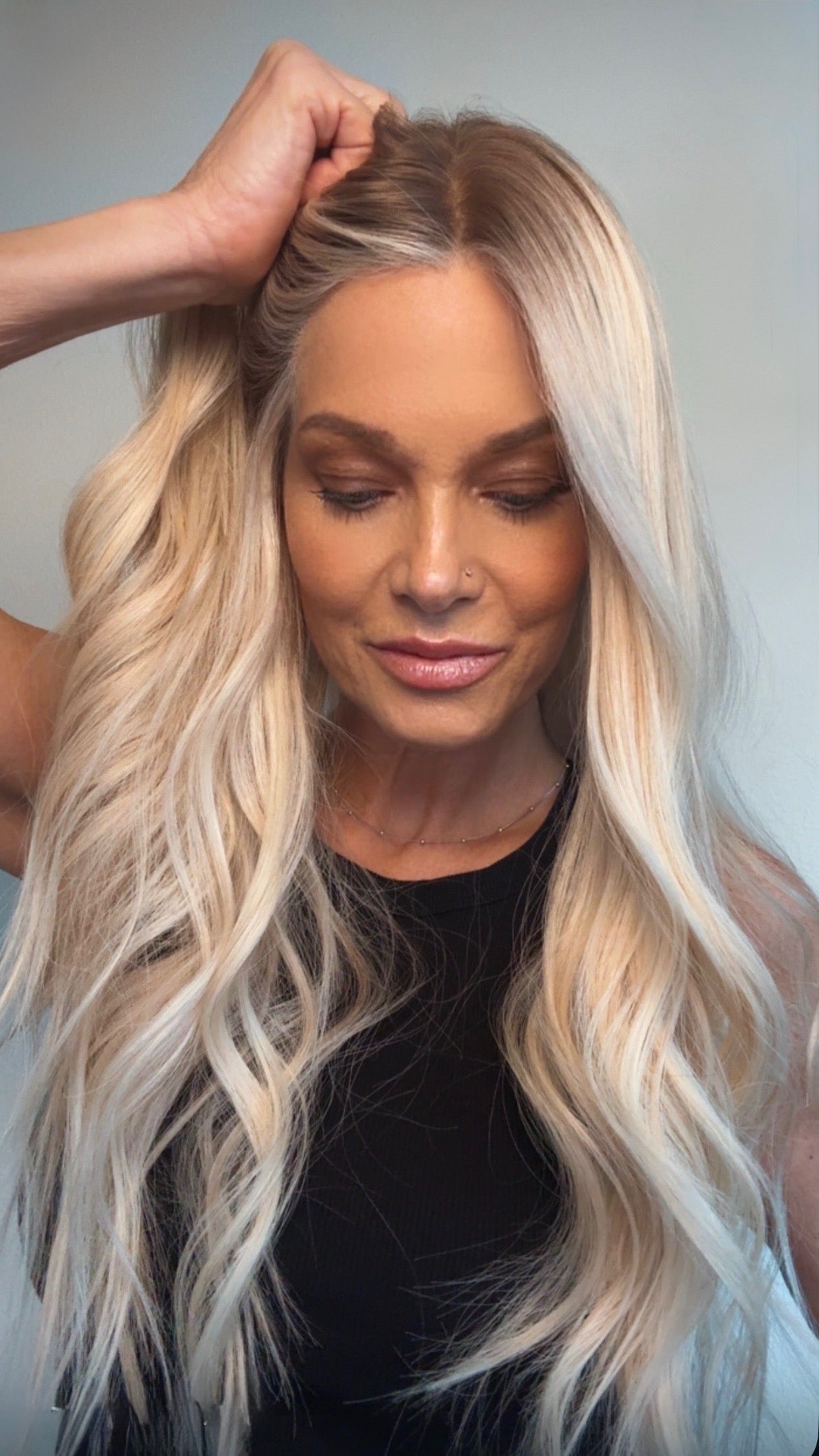 Hadley 24" | EURO | Human Hair | Light Density | MED