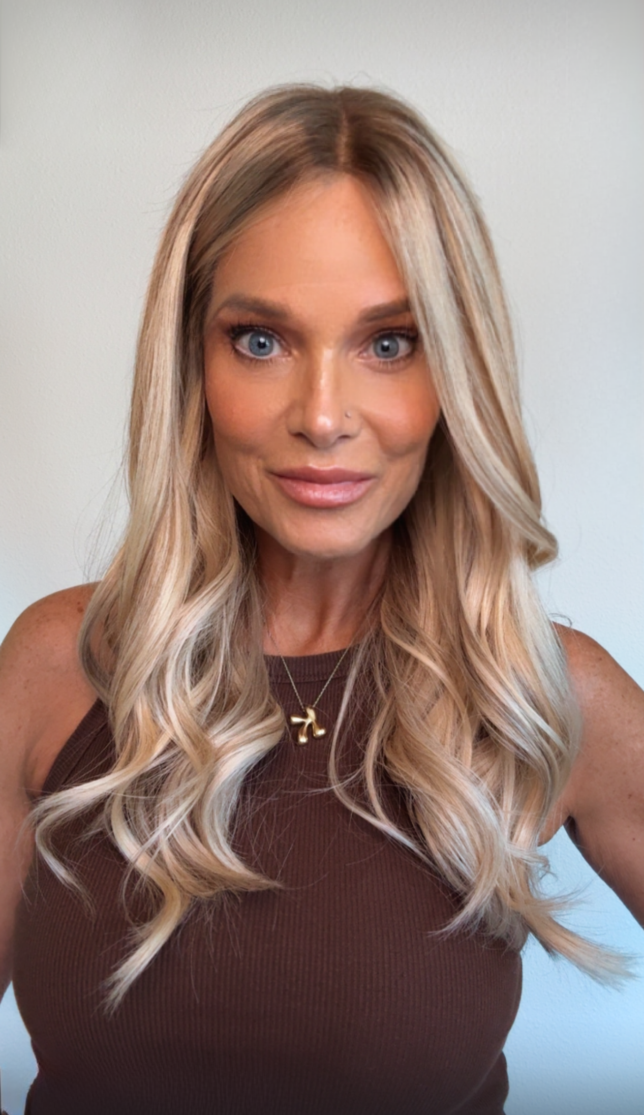 Ayla 22" EURO | Human Hair | Light Density | M