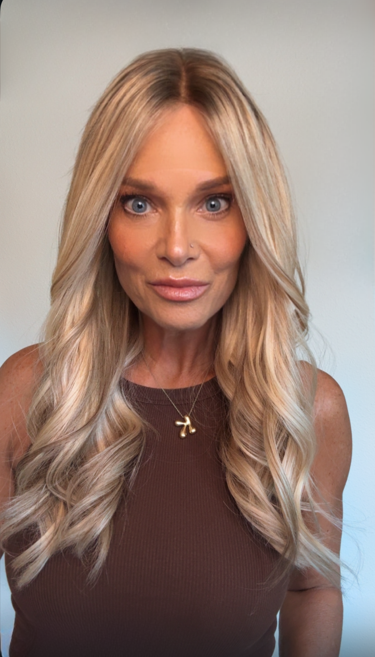 Ayla 22" EURO | Human Hair | Light Density | M