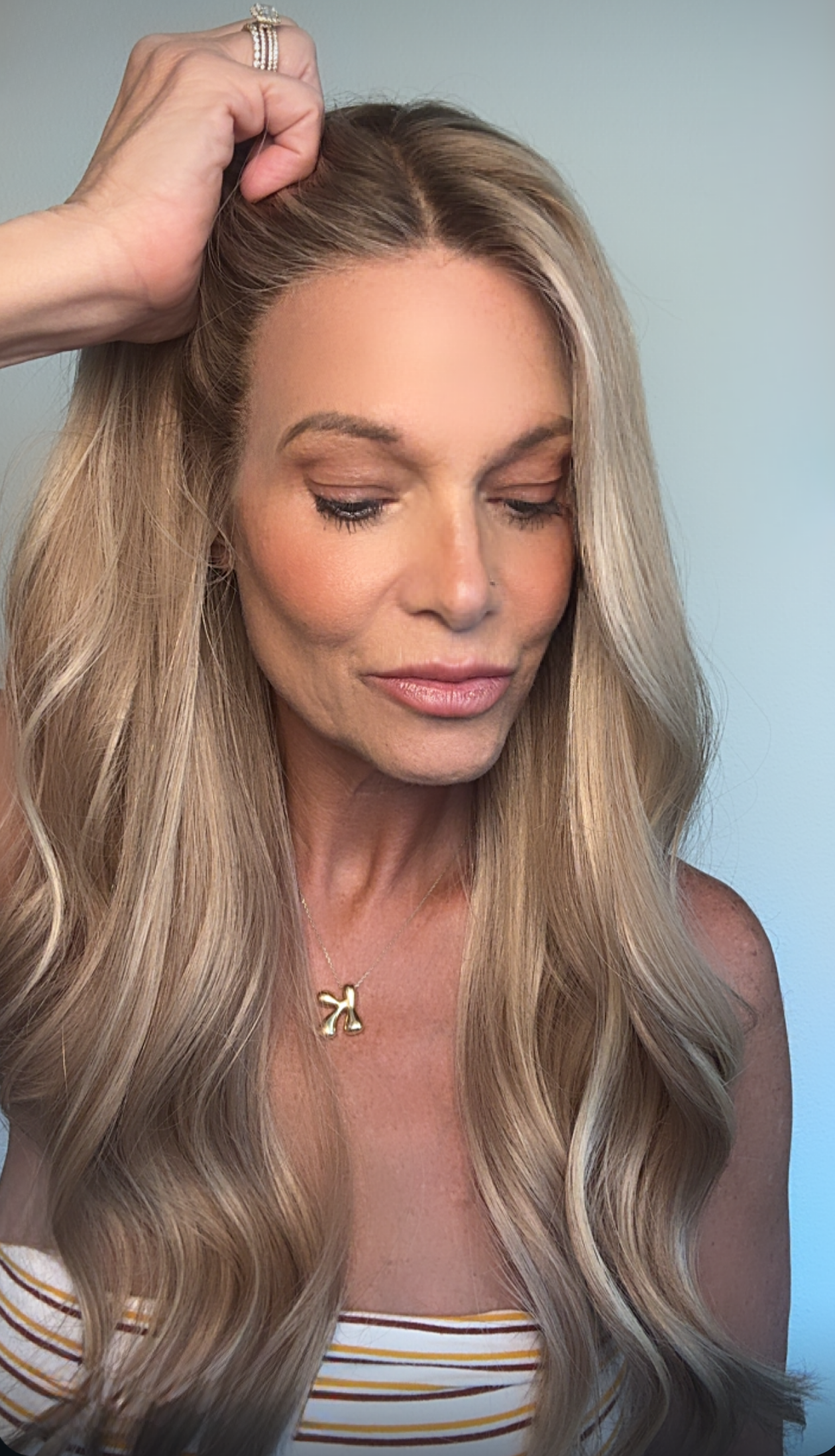Jaci 24" EURO | Human Hair | Light Density | S