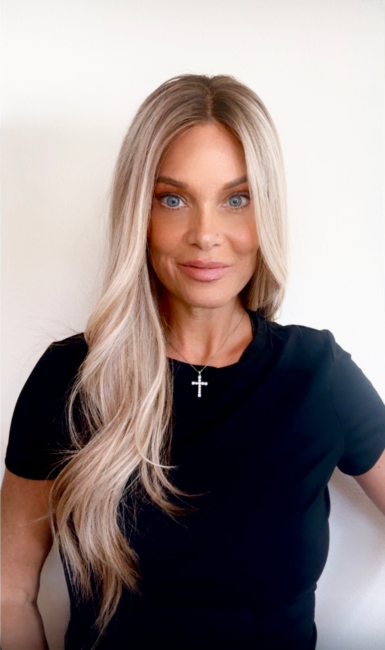 Chelsea 24" | Human Hair | Light Density | S