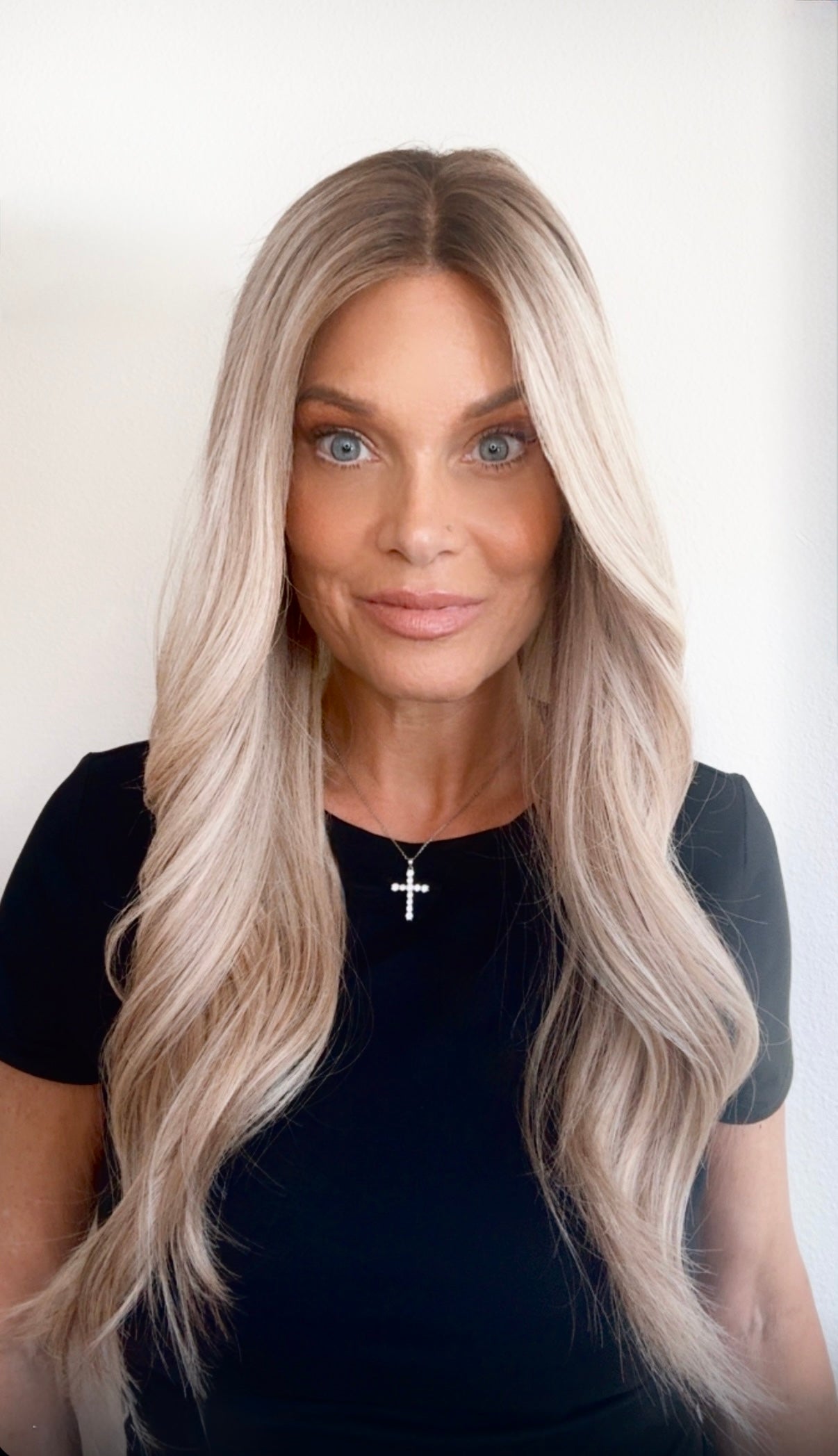 Chelsea 24" | Human Hair | Light Density | S