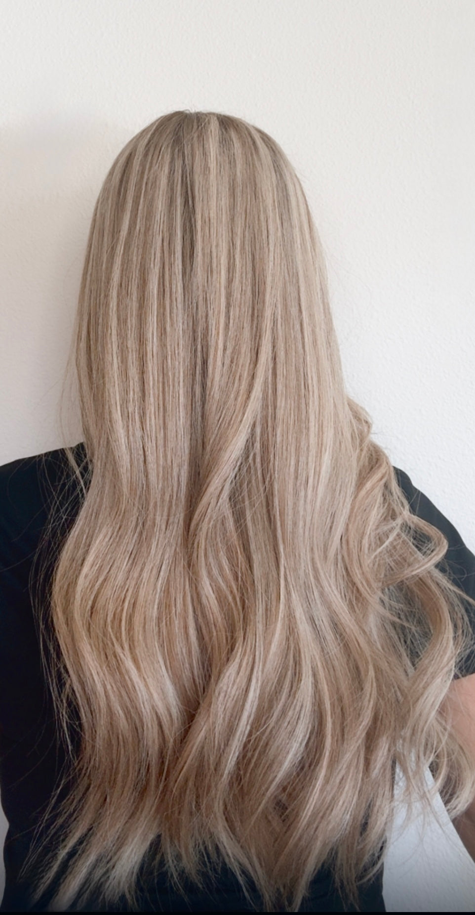 Chelsea 24" | Human Hair | Light Density | S