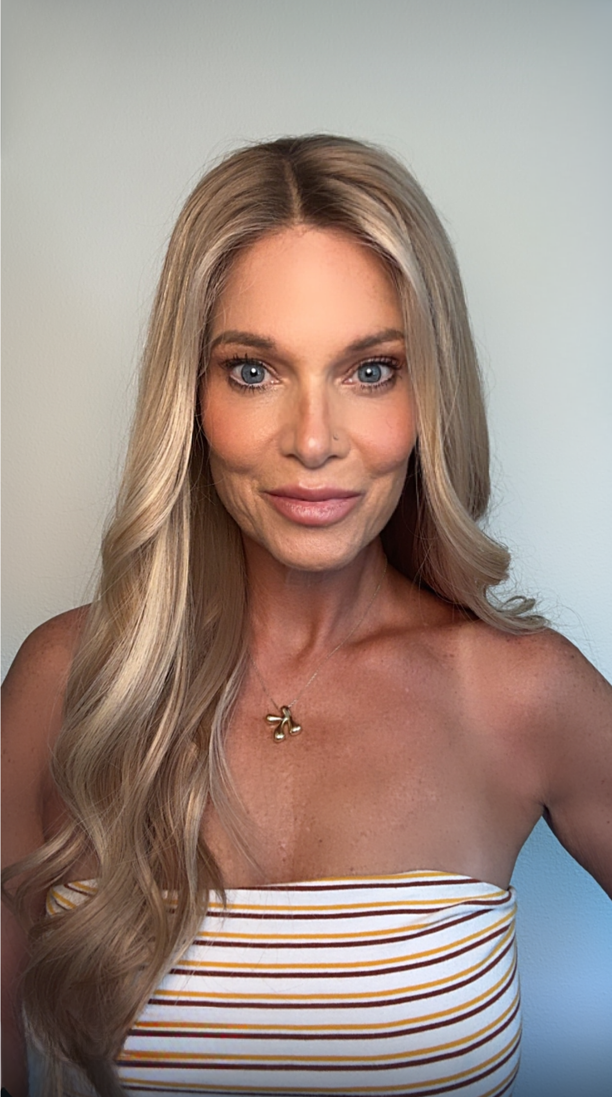 Jaci 24" EURO | Human Hair | Light Density | S