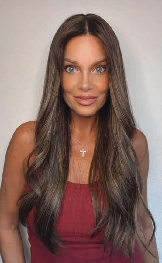Dara 24" | Human Hair | All-Hand-Tied | XS