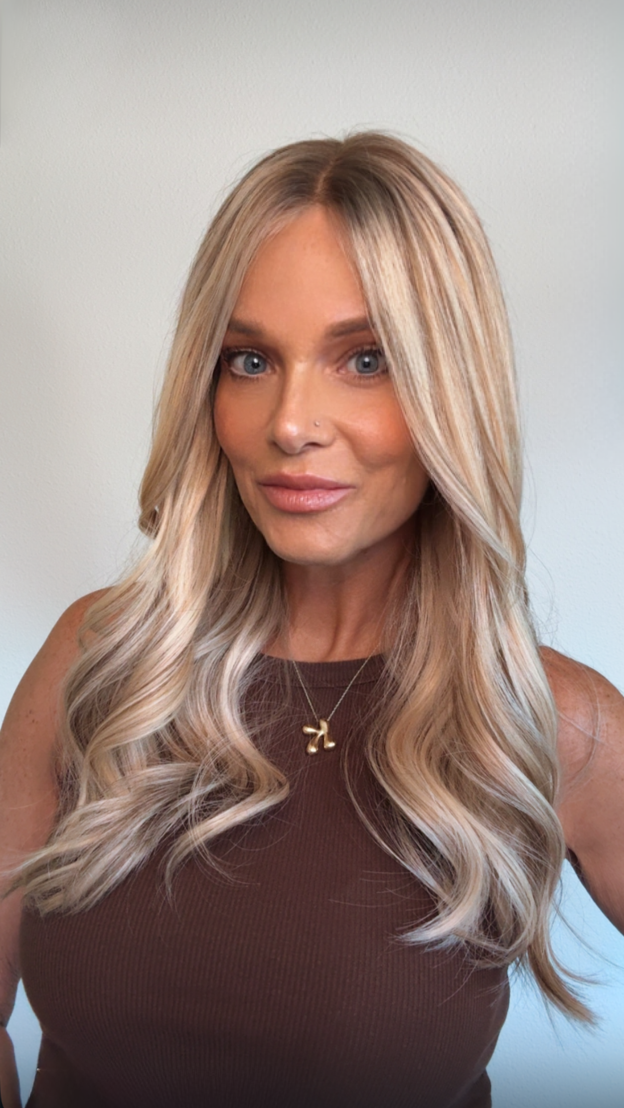Ayla 22" EURO | Human Hair | Light Density | M