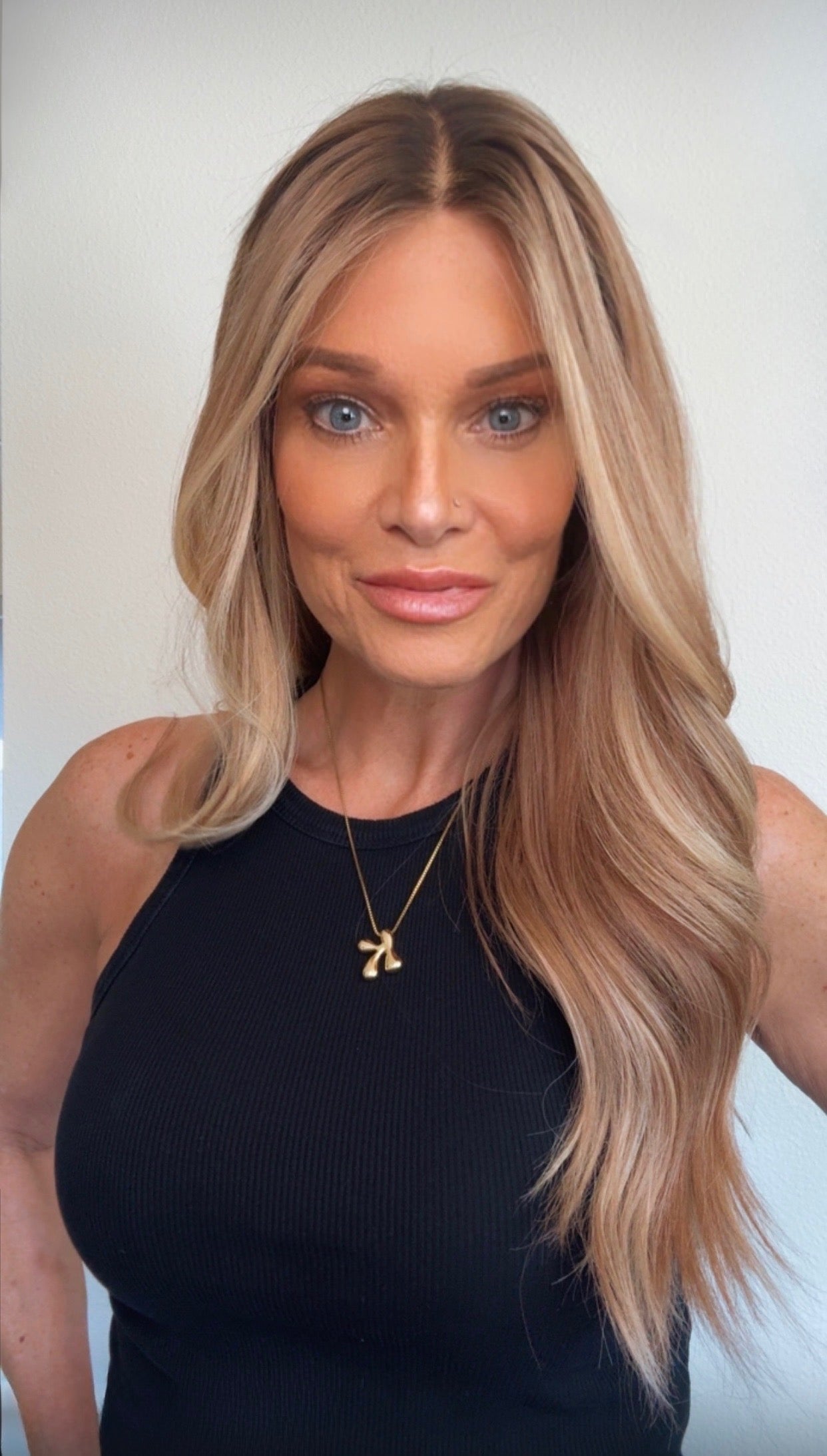Sunny 24" | EURO | Human Hair | Light Density | PREORDER