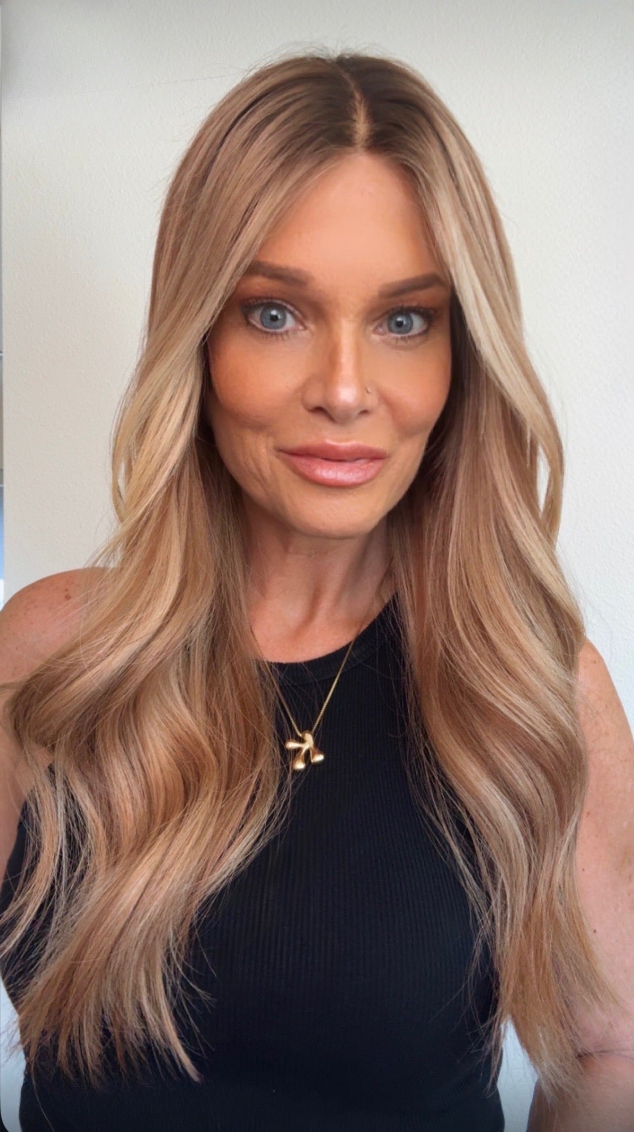 Sunny 24" | EURO | Human Hair | Light Density | PREORDER