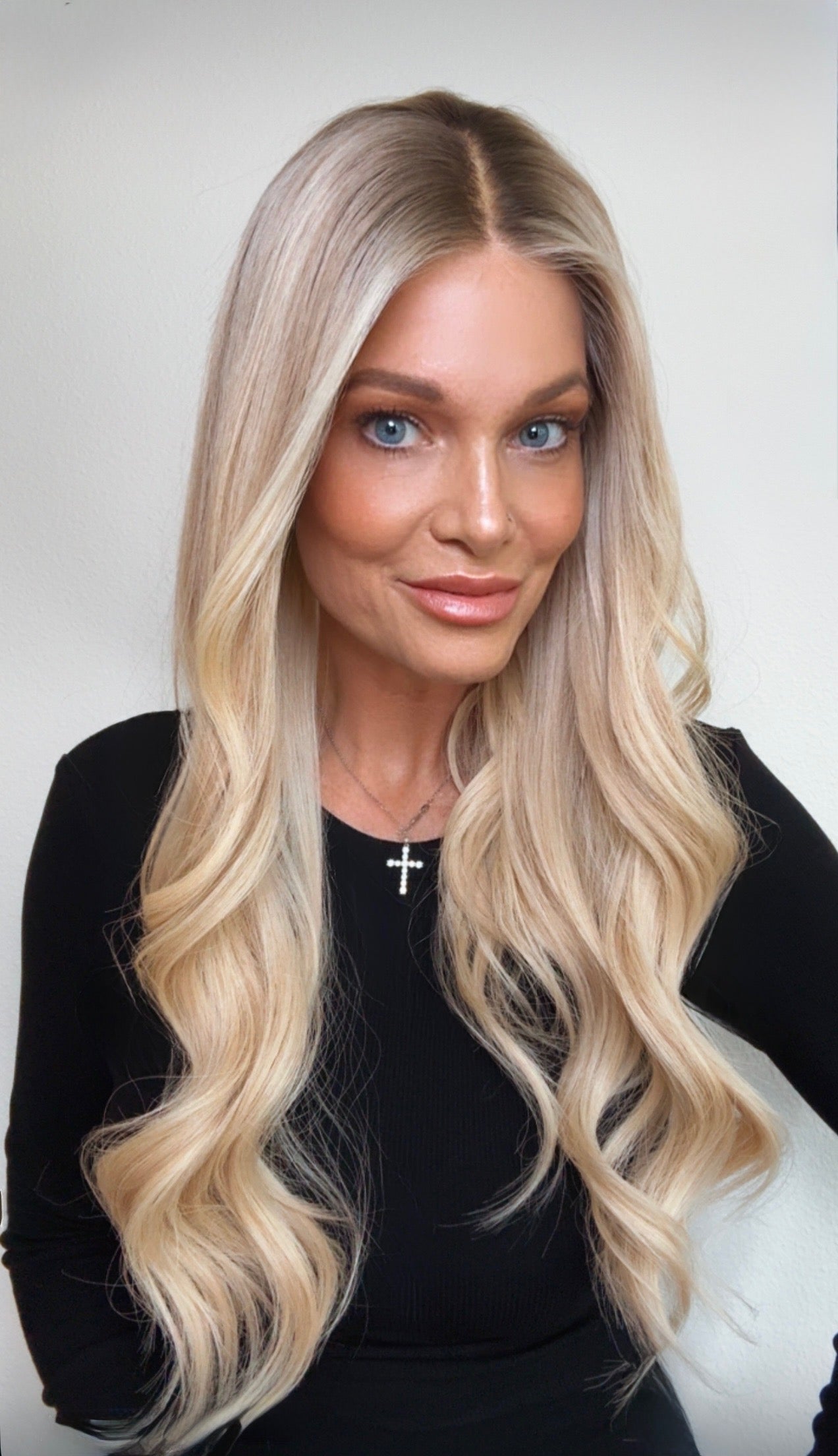 Mckenna 25" | Human Hair | Light Density | PREORDER