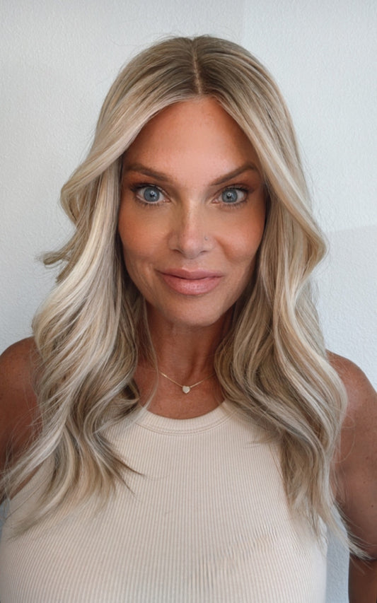Gwen 18"  | Human Hair | Light Density | Preorder