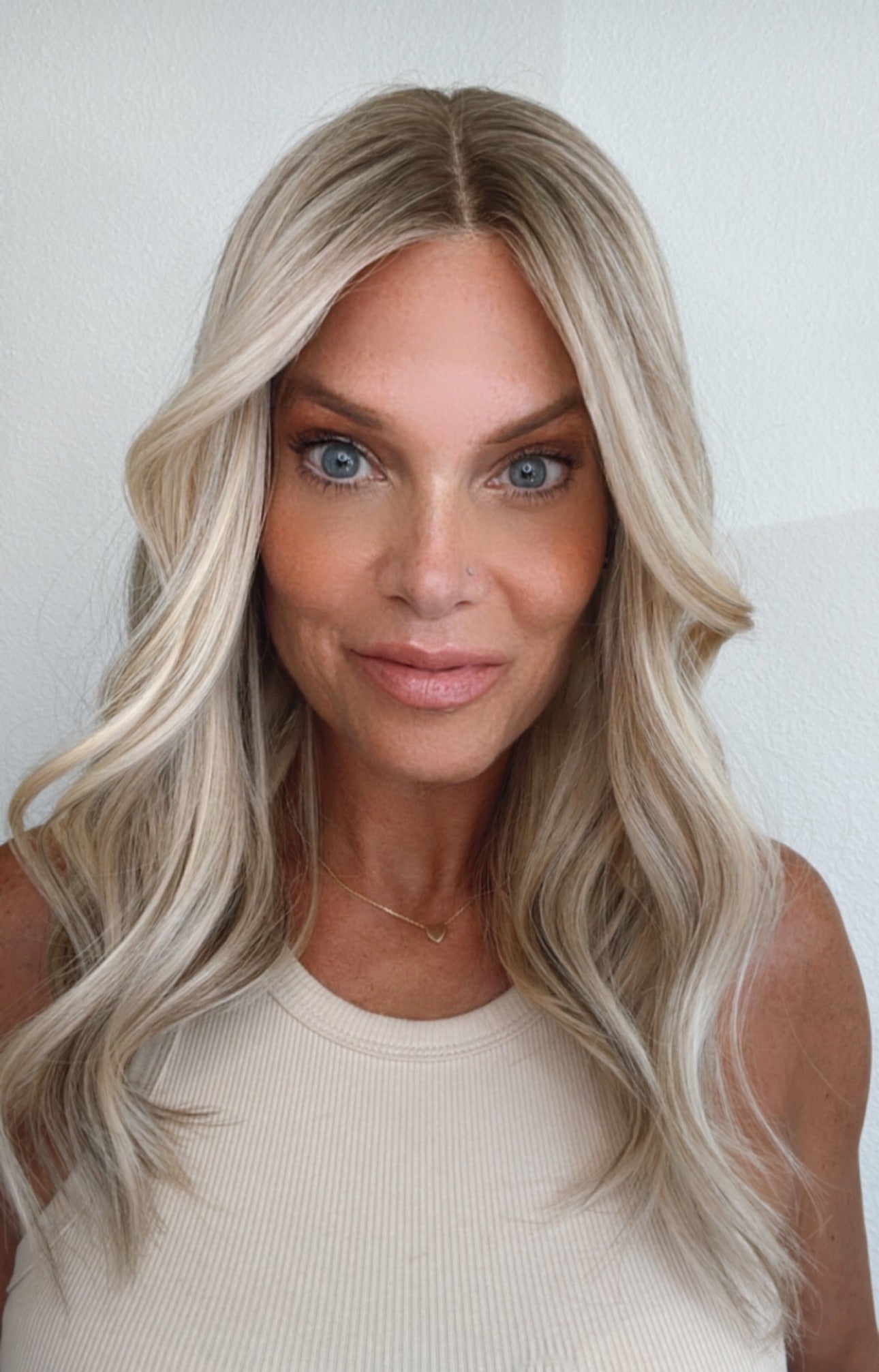 Gwen 18"  | Human Hair | Light Density | Preorder