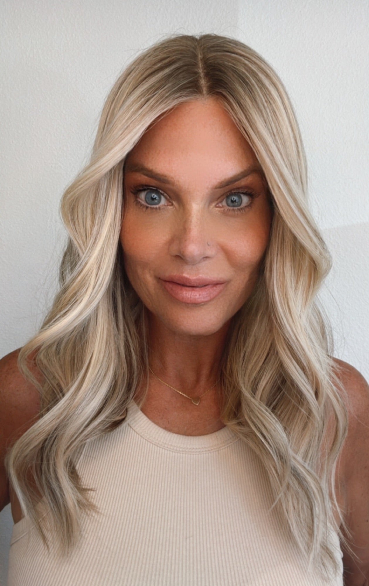 Gwen 18"  | Human Hair | Light Density | Preorder