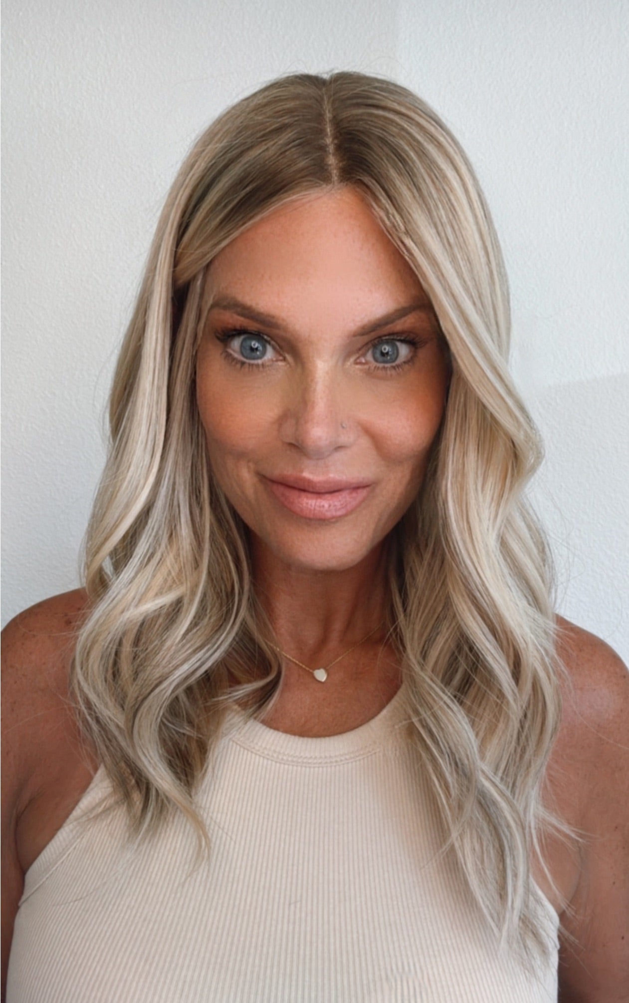Gwen 18"  | Human Hair | Light Density | Preorder