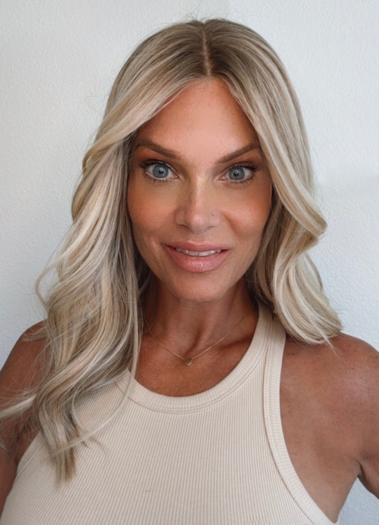 Gwen 18"  | Human Hair | Light Density | Preorder