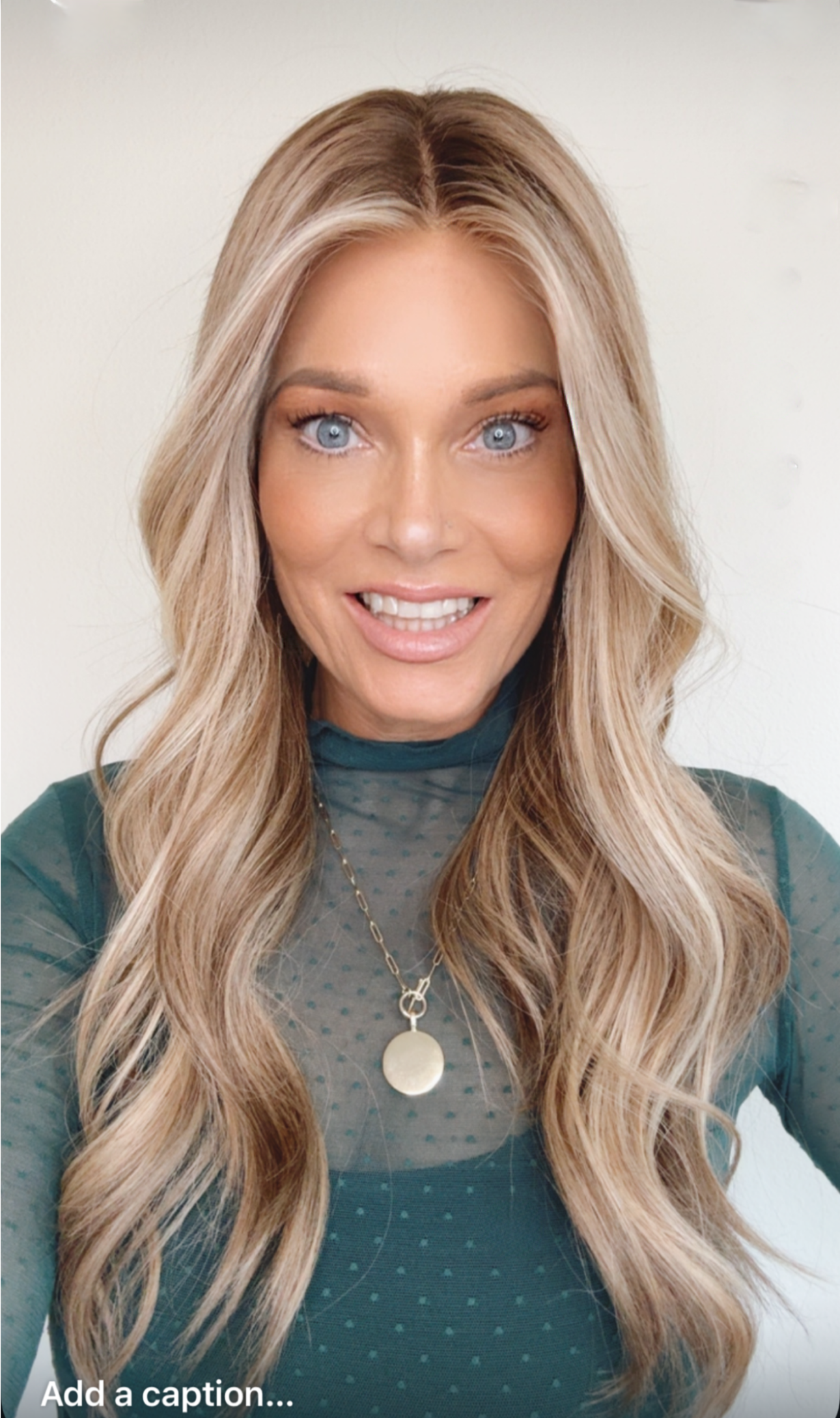 Liv 22" | Human Hair | Light Density | Preorder