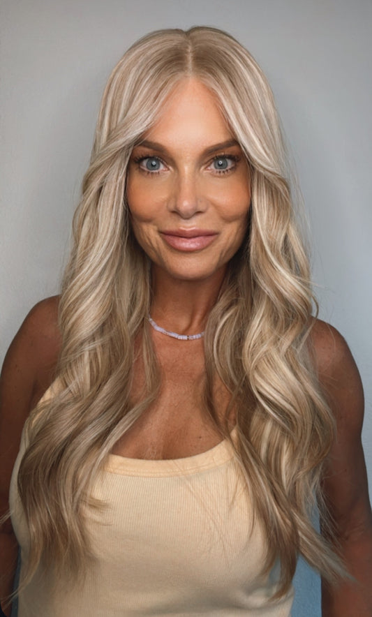 Teddi 24"  | Human Hair | Light Density | Preorder