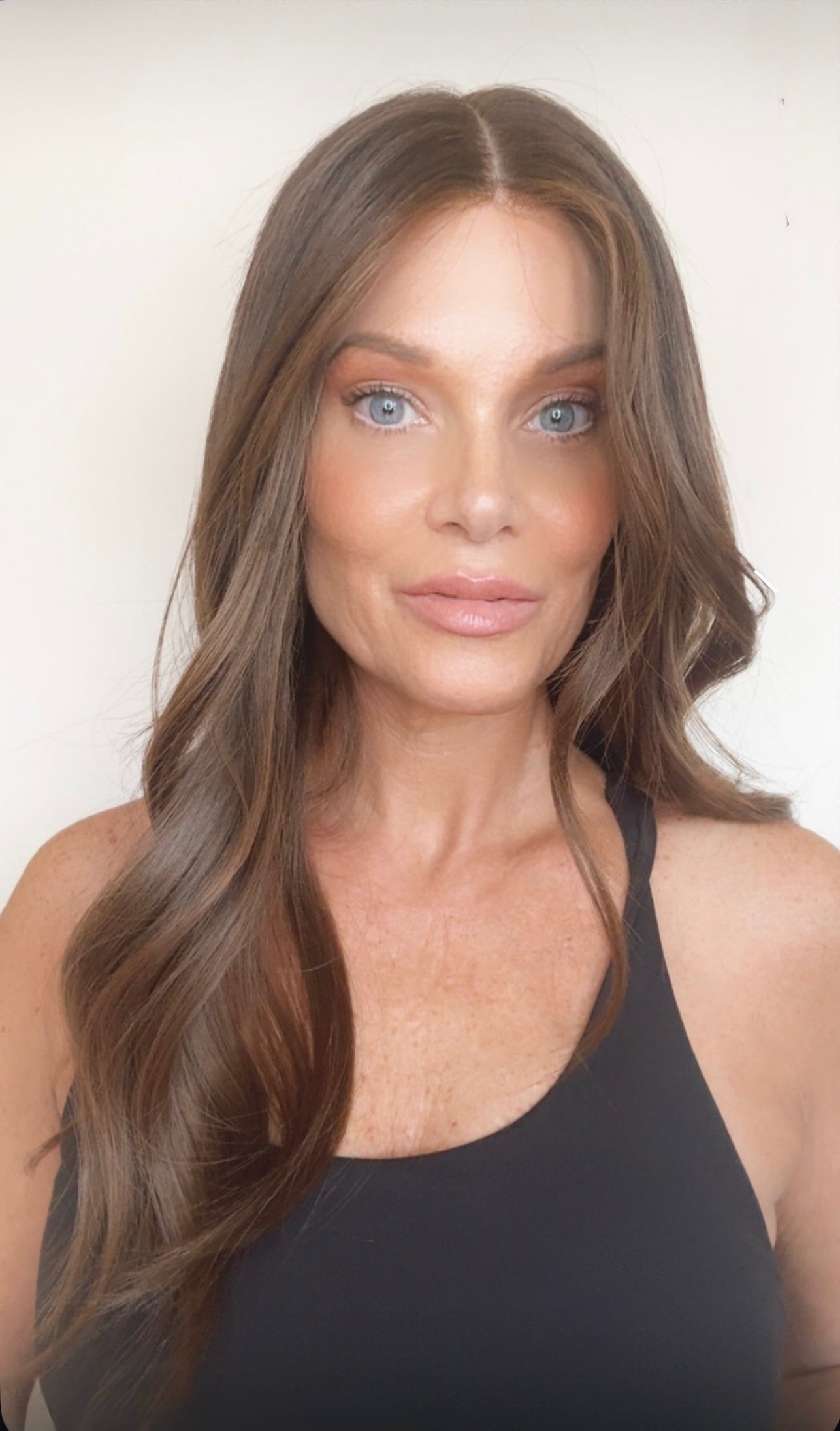 Carson 22" | Human Hair | Light Density | Preorder