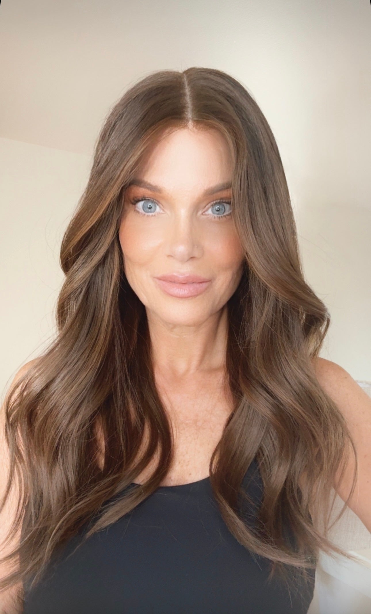 Carson 22" | Human Hair | Light Density | Preorder