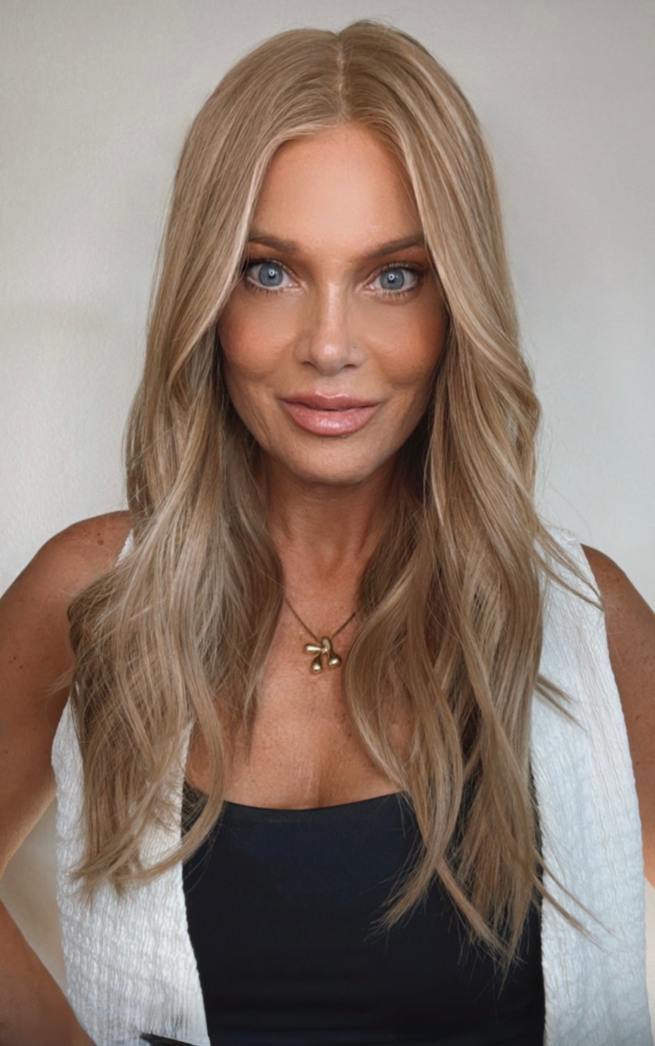 Cassie 20" | Human Hair | Light Density | S